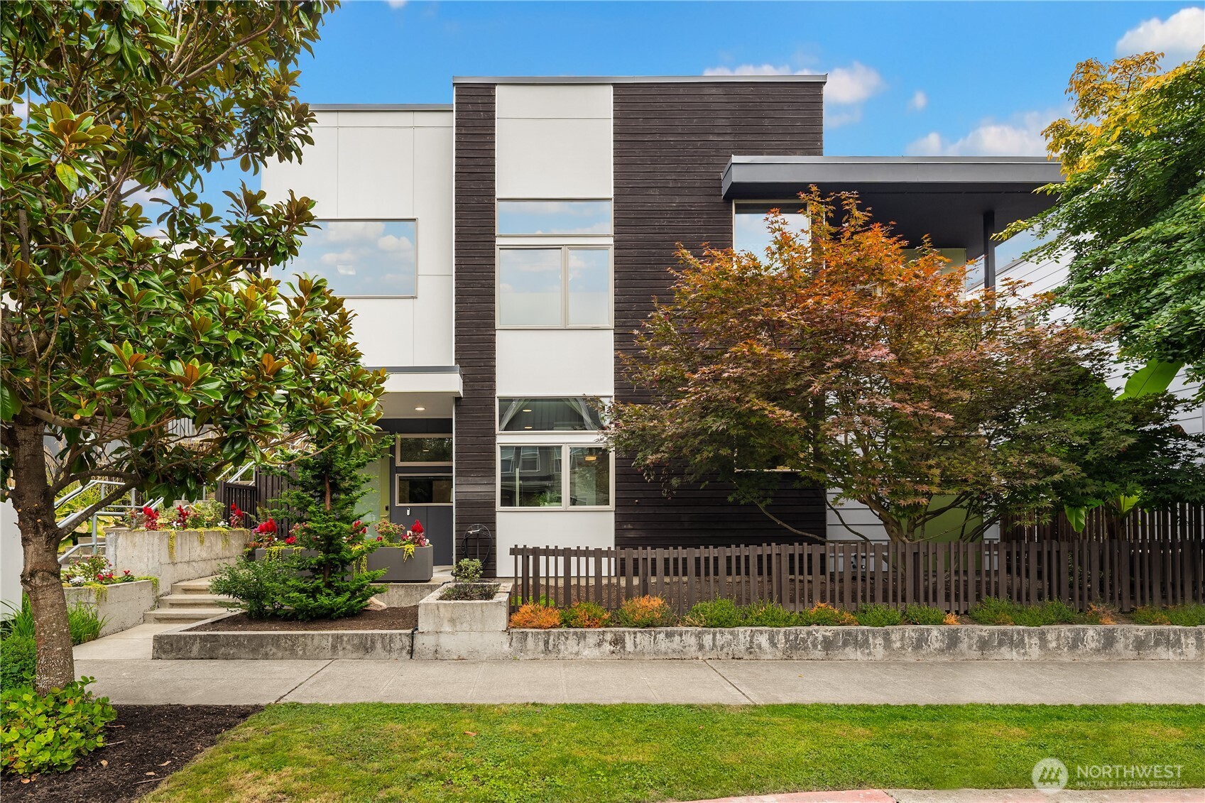 4430 Renton Avenue South Seattle, WA 98108 - Photo 1 of 37