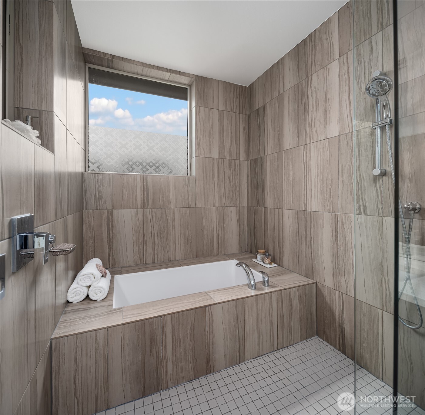 4430 Renton Avenue South Seattle, WA 98108 - Photo 26 of 37