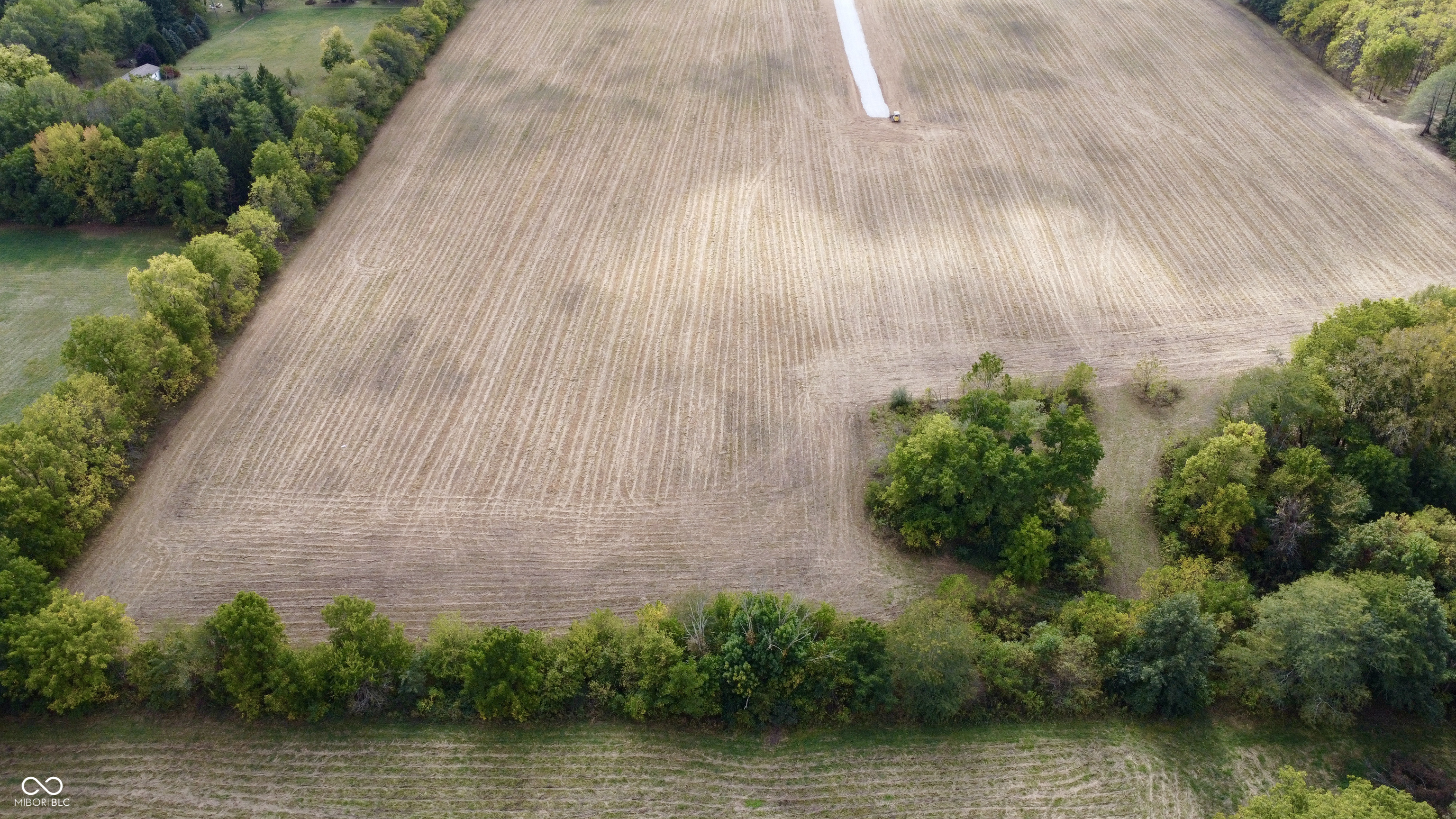 0 1050 County Road South Indianapolis, IN 46202 - Photo 1 of 10