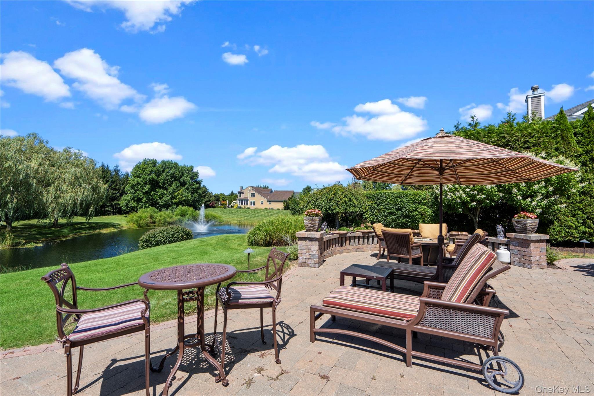 395 Stonecrop Road Riverhead, NY 11901 - Photo 30 of 40 Pavered Backyard Patio