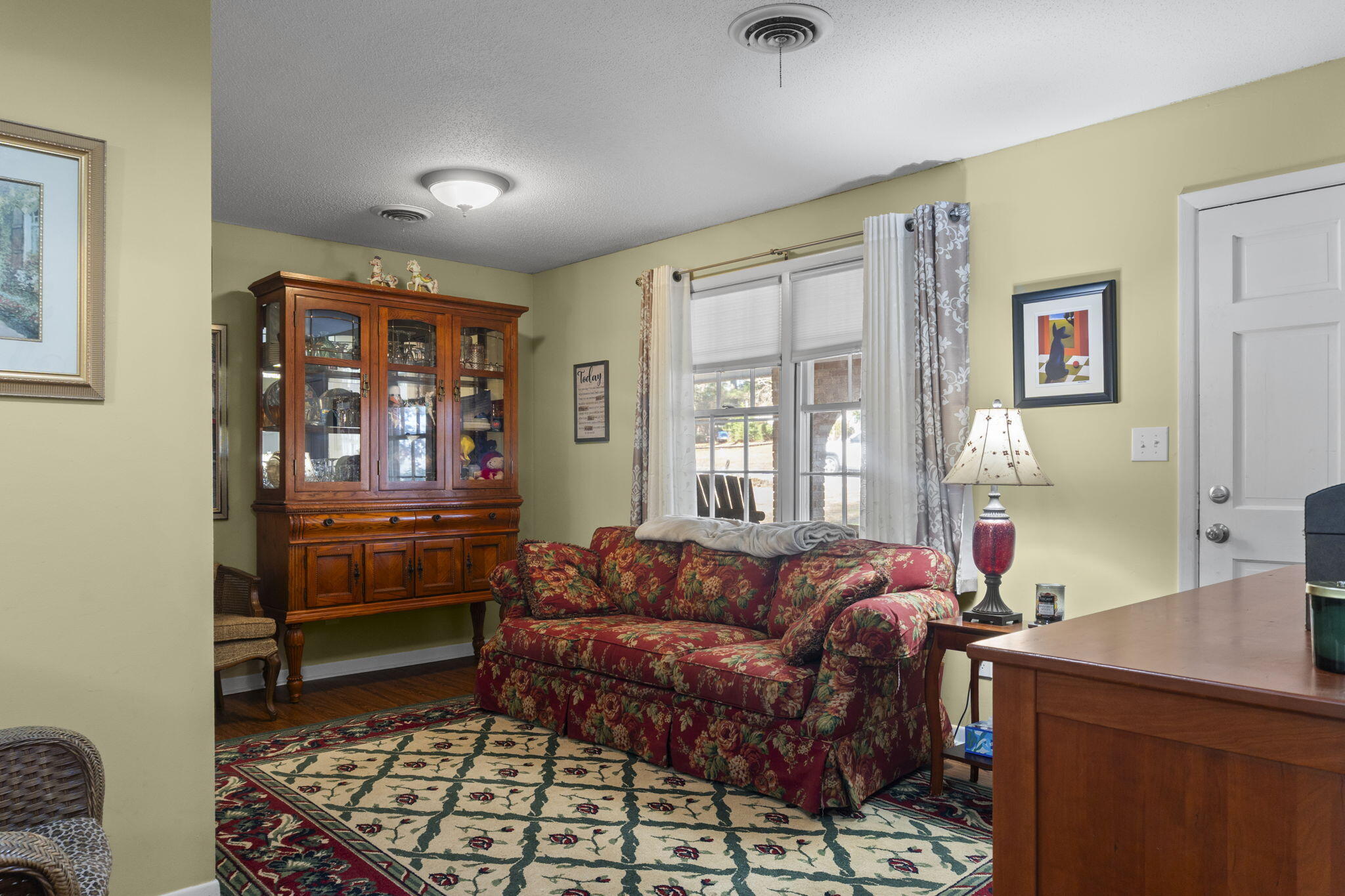 1526 Santa Rosa Drive Augusta, GA 30906 - Photo 6 of 33 6-web-or-mls-DSC07221