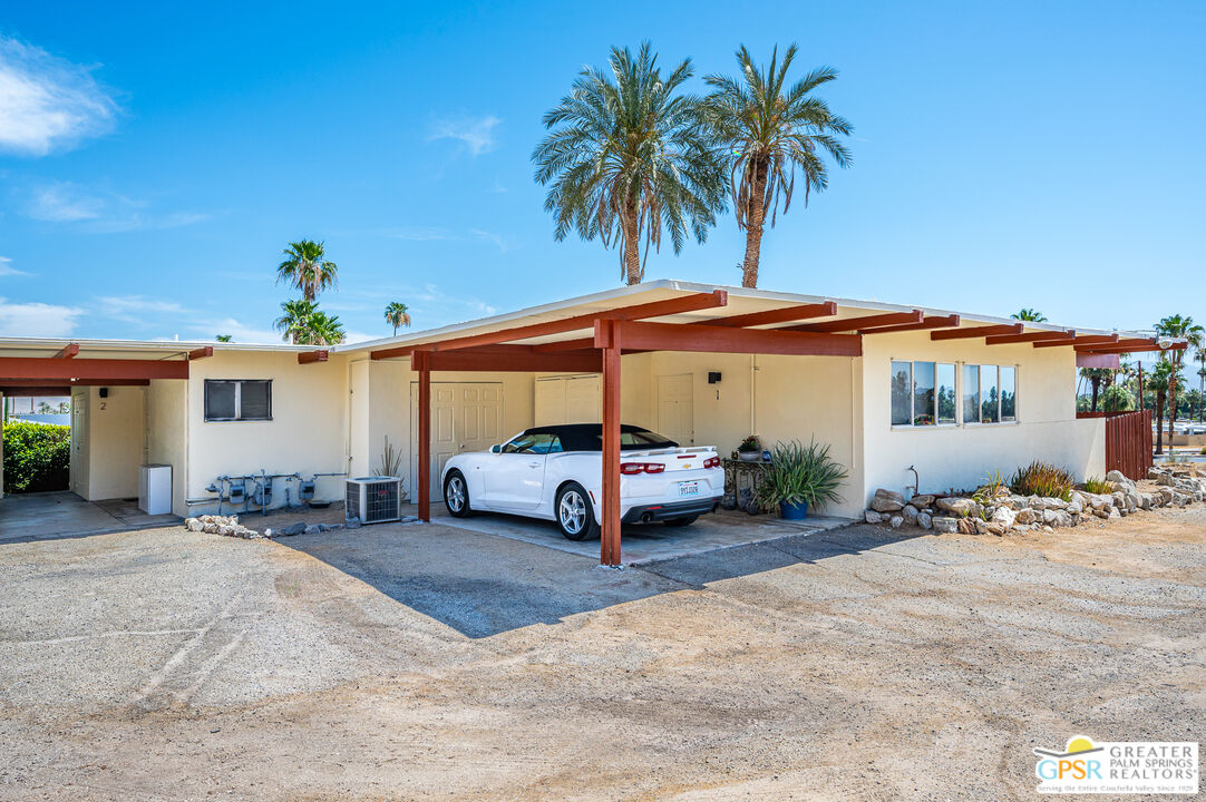 39910 Bird Lane Rancho Mirage, CA 92270 - Photo 8 of 61