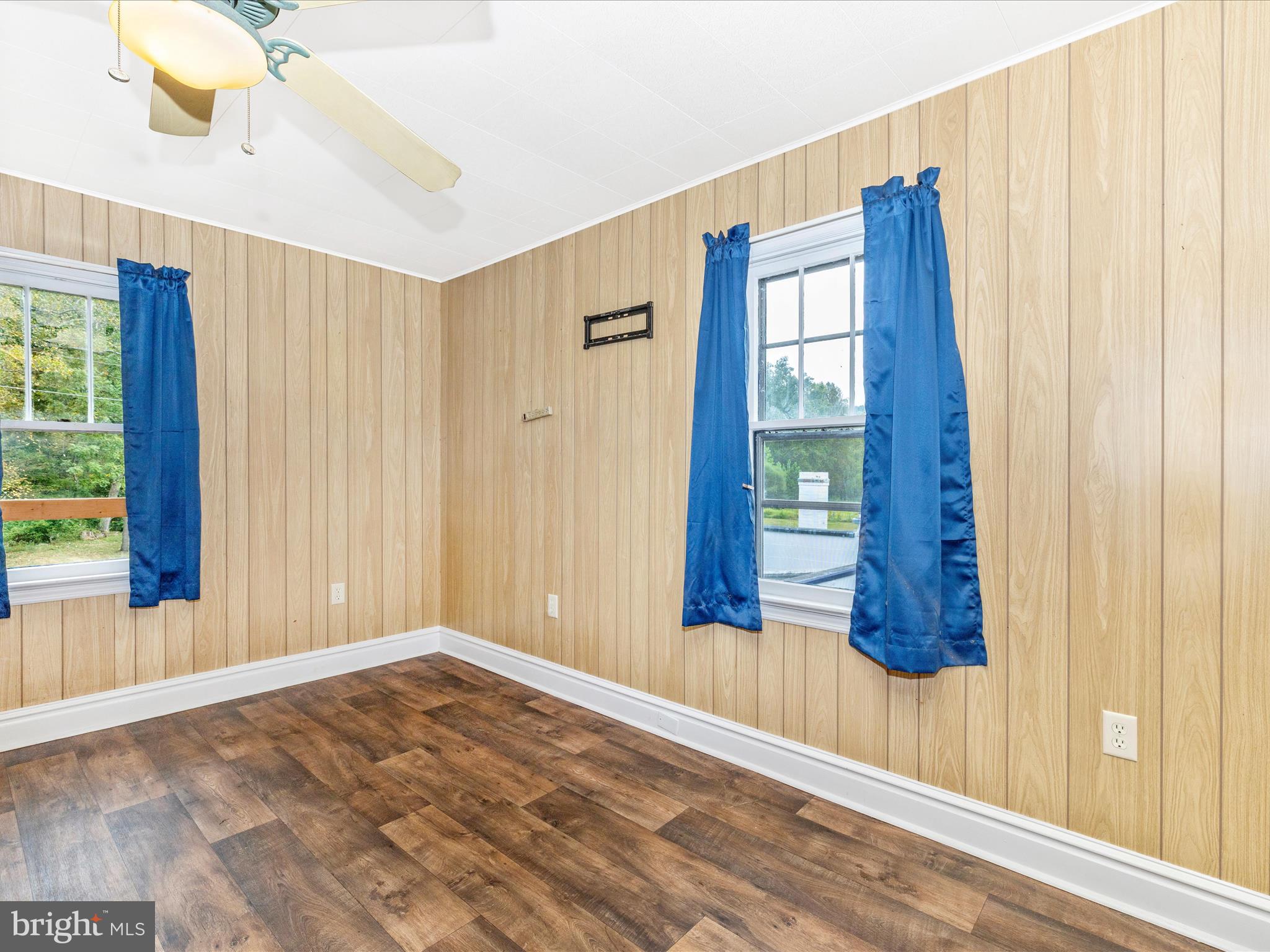 13609 Blairs Valley Road Clear Spring, MD 21722 - Photo 24 of 45 Primary Bedroom