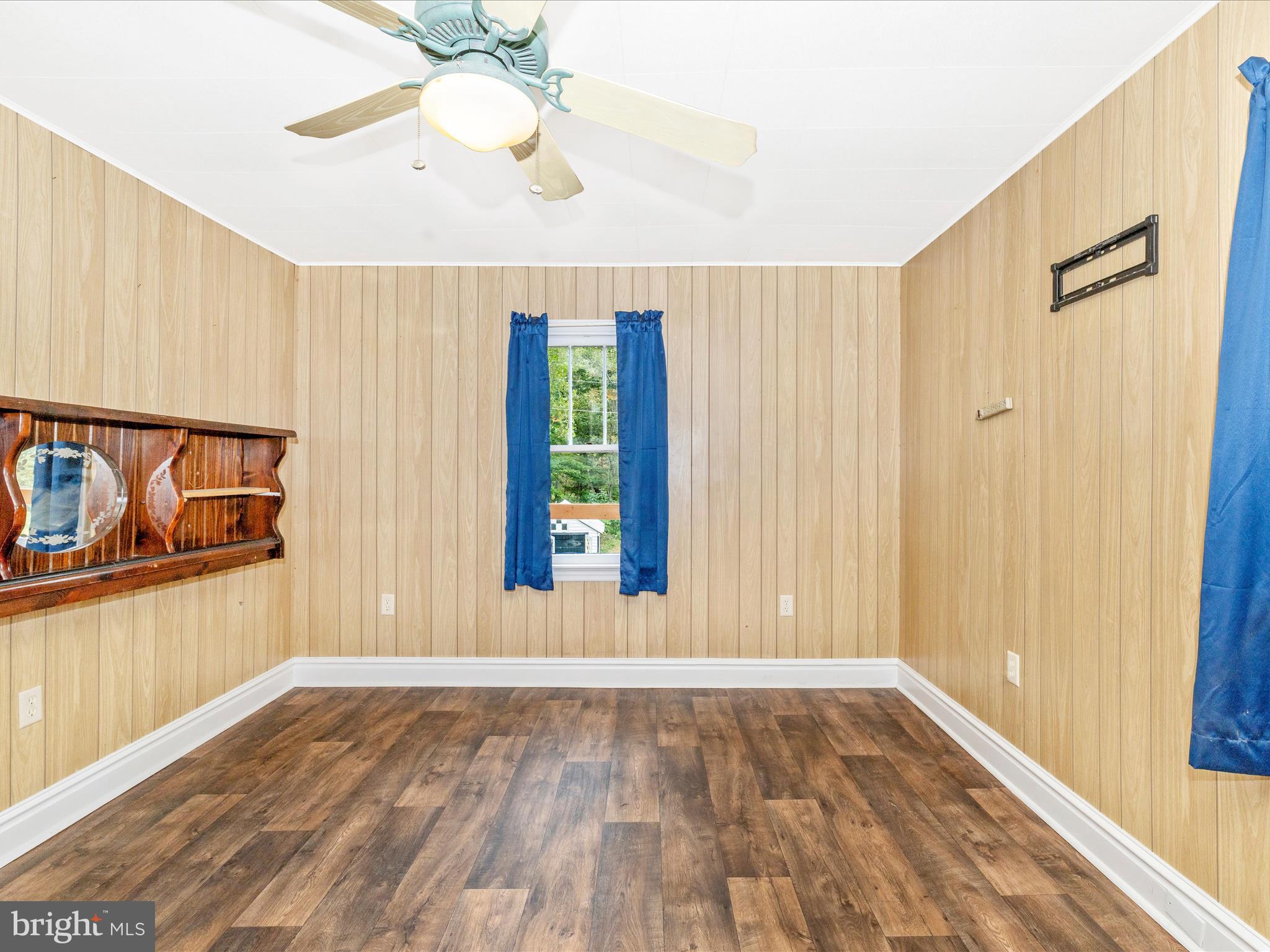 13609 Blairs Valley Road Clear Spring, MD 21722 - Photo 25 of 45 Primary Bedroom