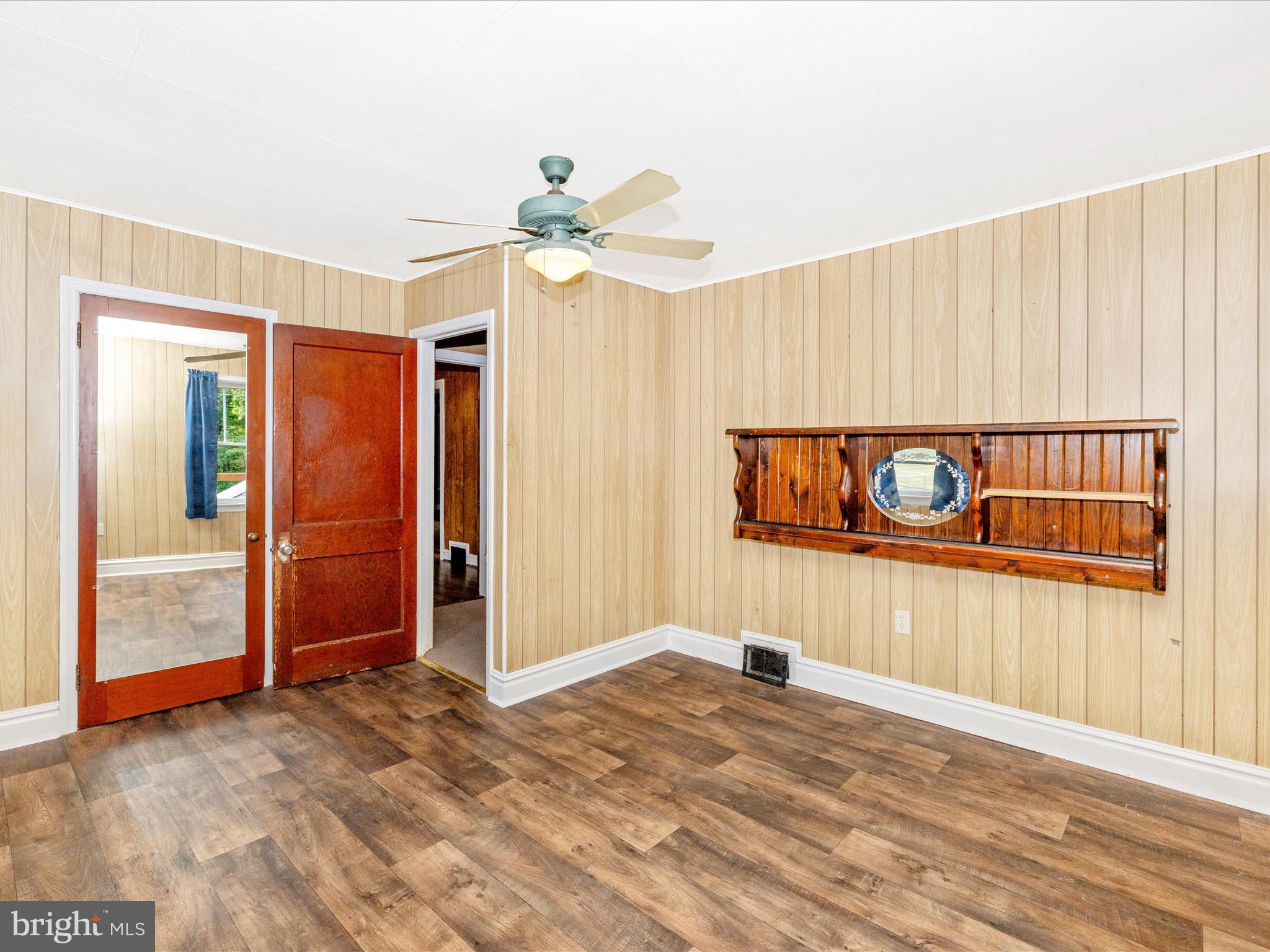 13609 Blairs Valley Road Clear Spring, MD 21722 - Photo 27 of 45 Primary Bedroom