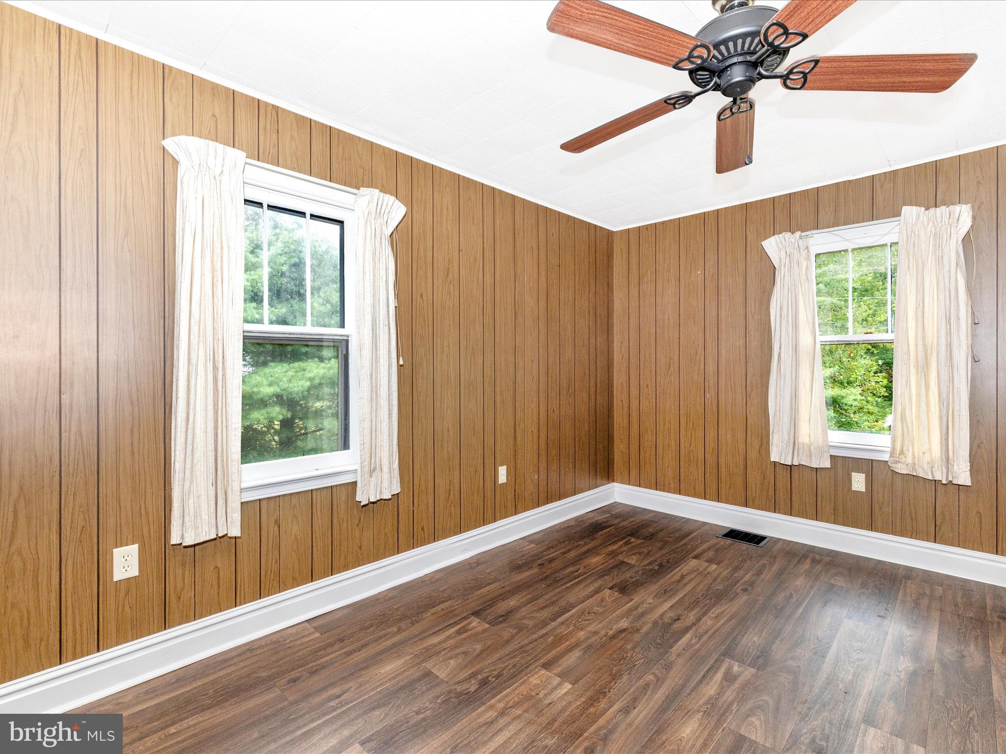 13609 Blairs Valley Road Clear Spring, MD 21722 - Photo 28 of 45 Bedroom 2