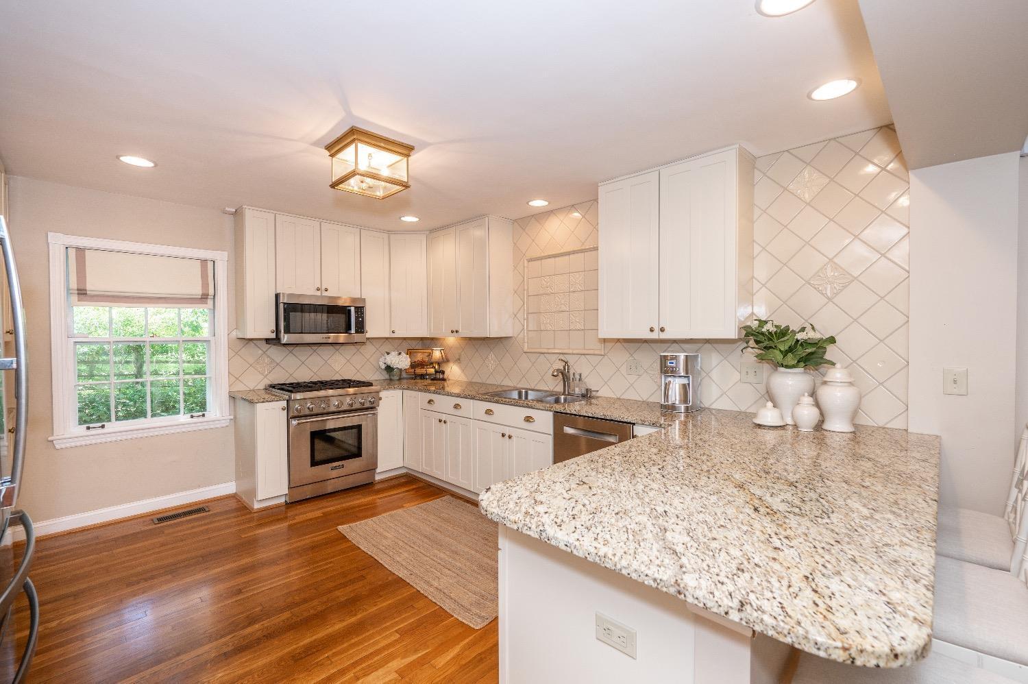 5405 Miami Road Cincinnati, OH 45243 - Photo 14 of 50