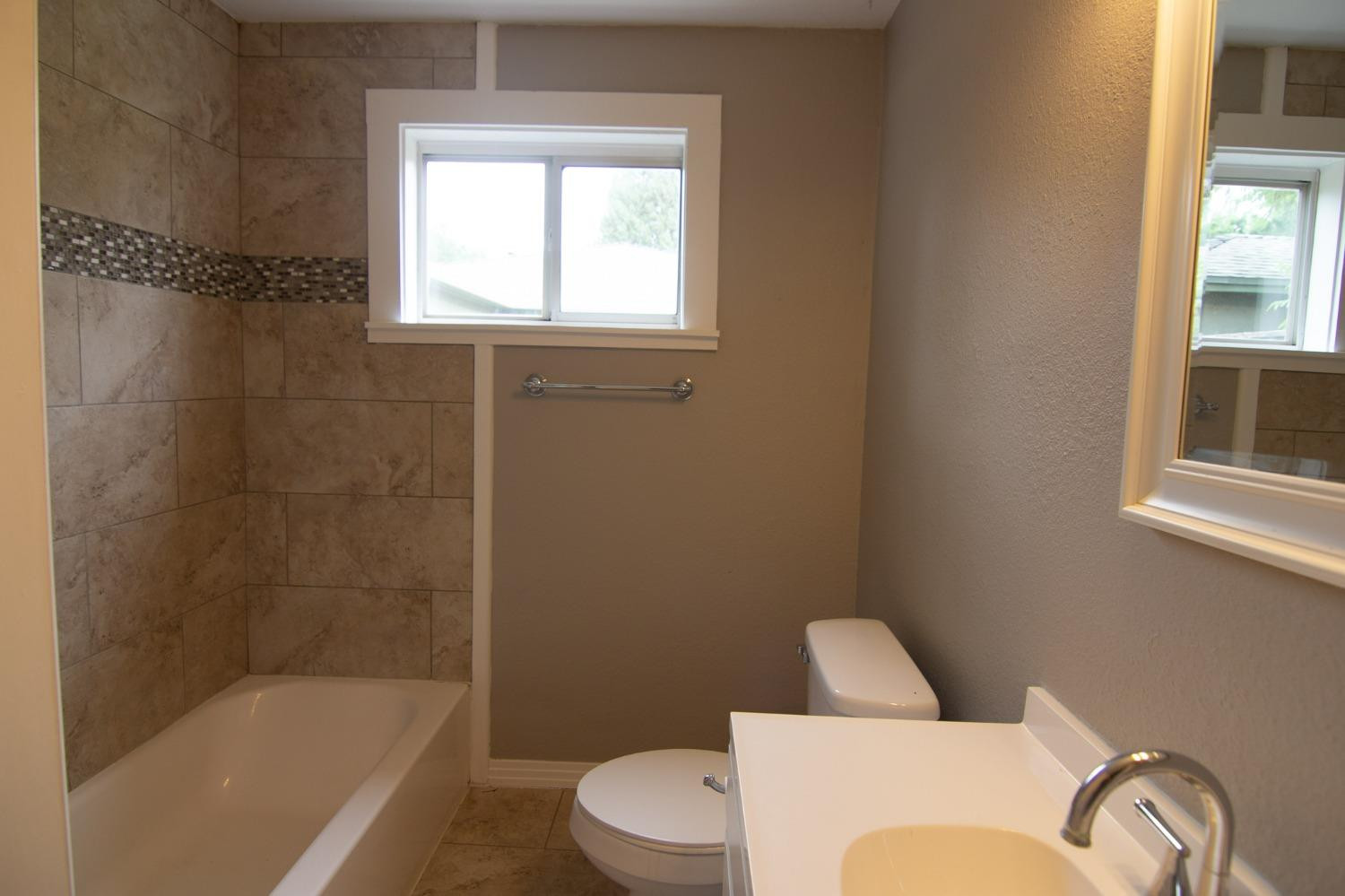 3320 27th Street Lubbock, TX 79410 - Photo 11 of 14 Photo 11