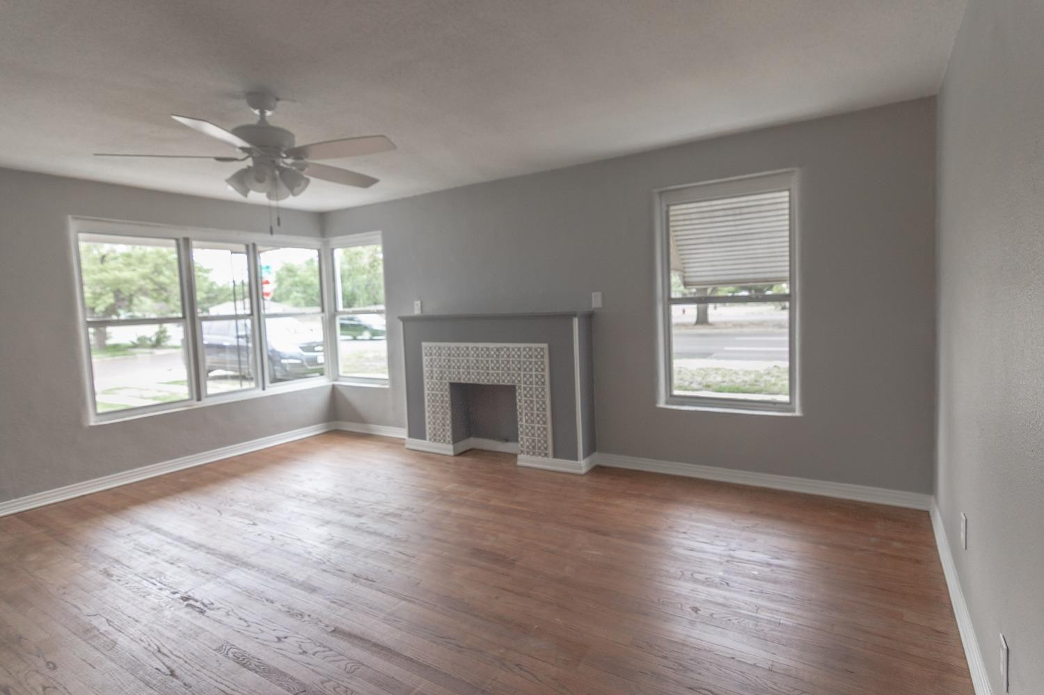 3320 27th Street Lubbock, TX 79410 - Photo 4 of 14 Photo 4