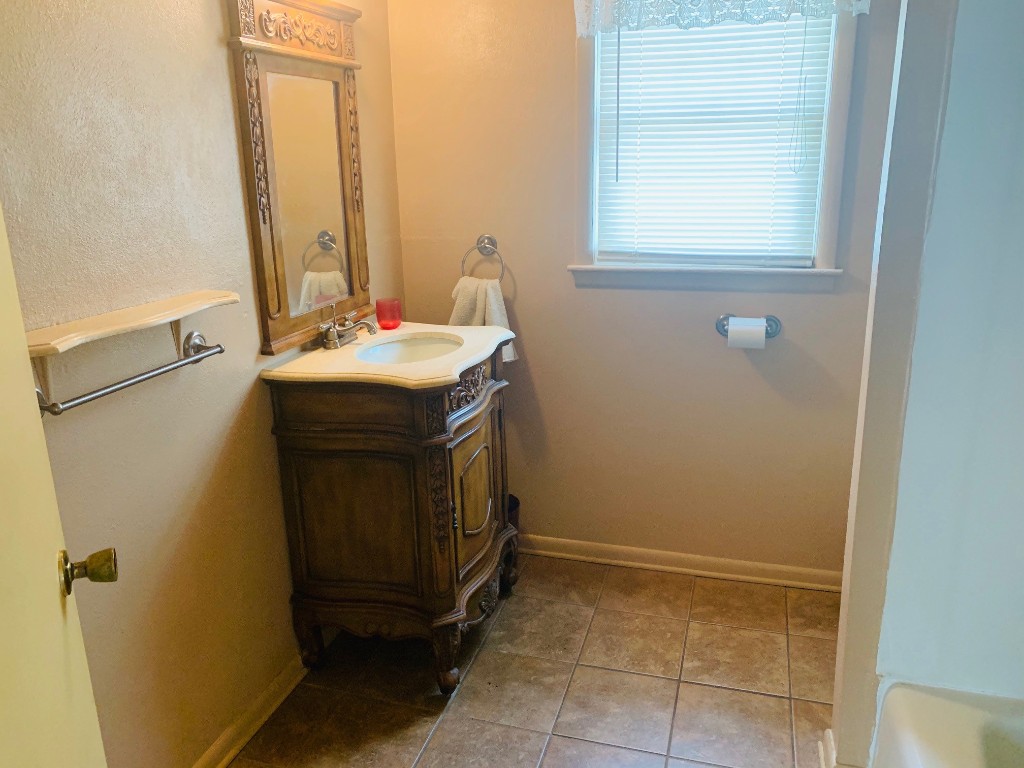 609 Anson Road Endicott, NY 13760 - Photo 15 of 23 Gallery Image 15