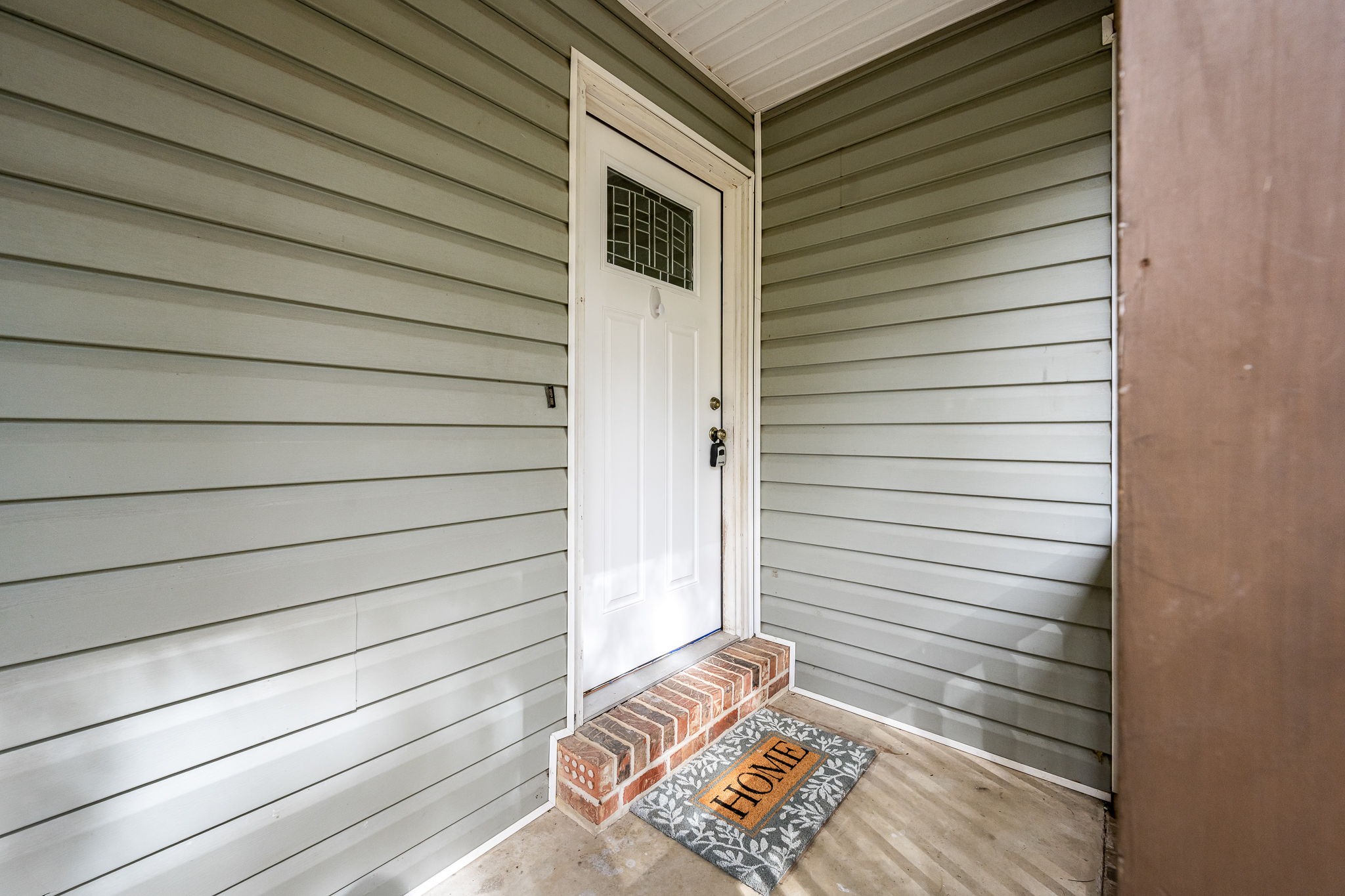 104 Dove Hollow Road Tullahoma, TN 37388 - Photo 5 of 37 a view of front door