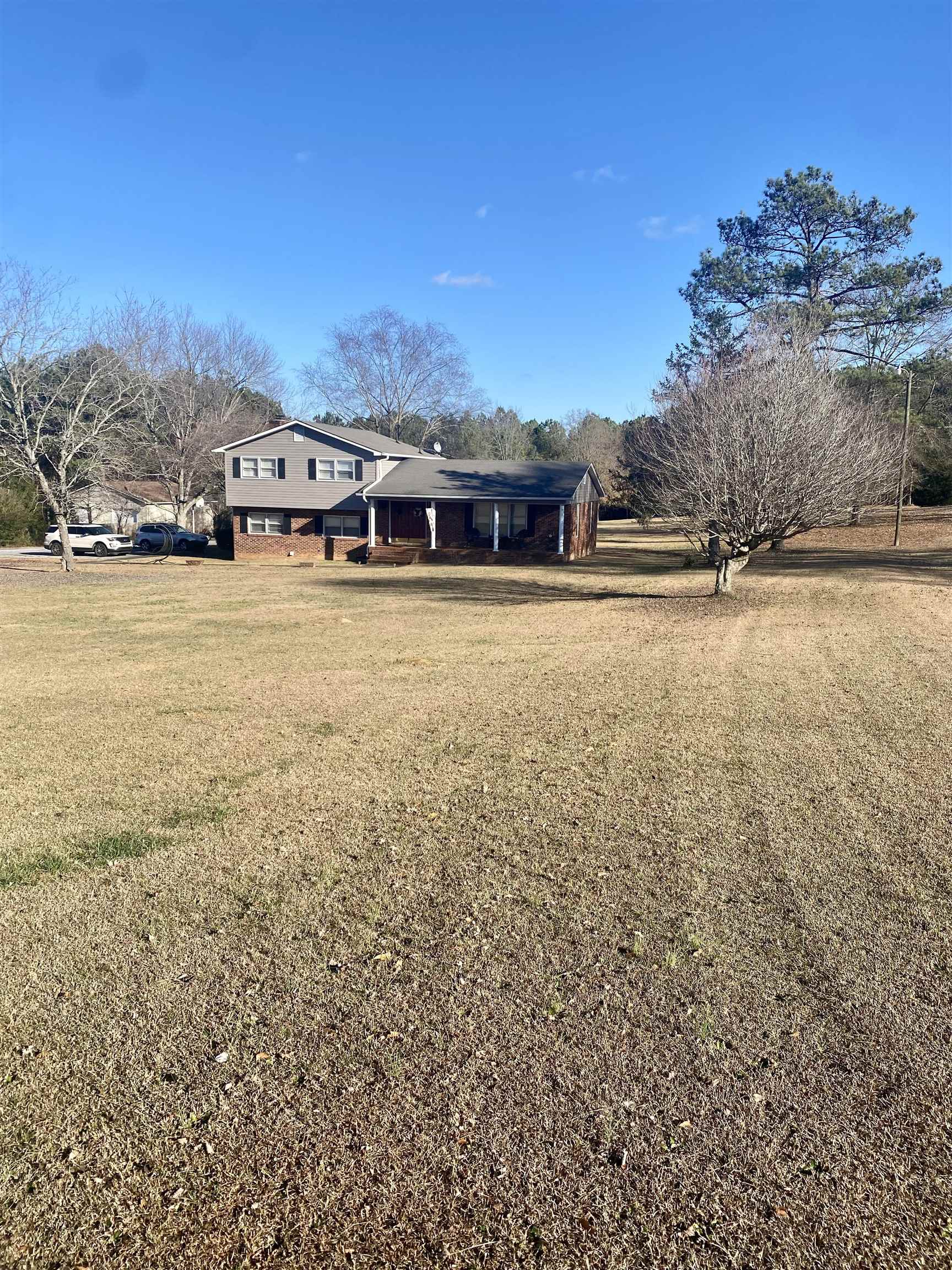 836 Bob Little Road Jonesville, SC 29353 - Photo 3 of 28 Gallery Image 3