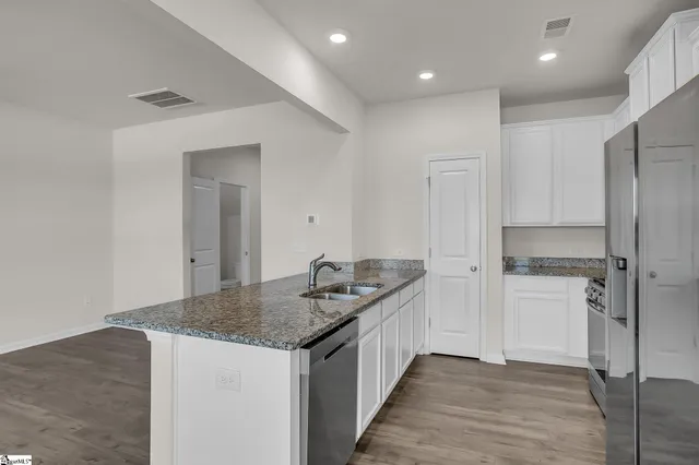 $229,000 | 32 Apricot Lane, Duncan, SC 29334