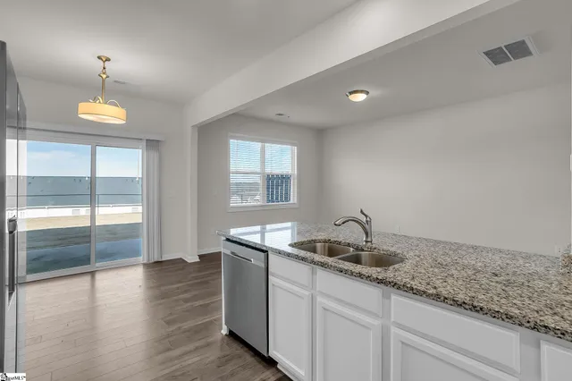 $229,000 | 32 Apricot Lane, Duncan, SC 29334