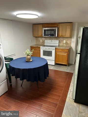 $730,000 | 8014 Steadman Street, Alexandria, VA 22309