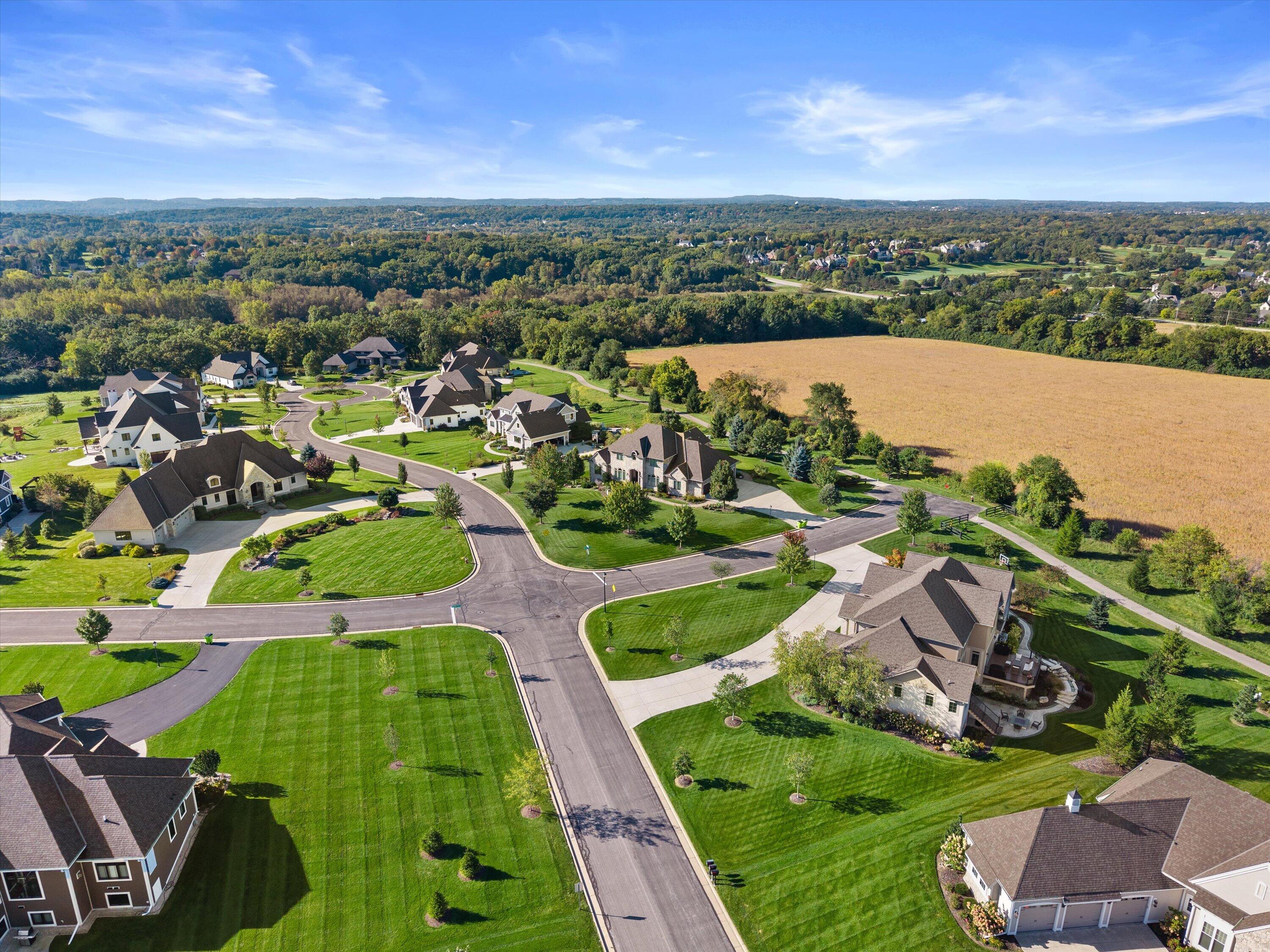 1649 Spring Valley Road Hartland, WI 53029 - Photo 70 of 83 82-DJI_20260929094615_0073_D