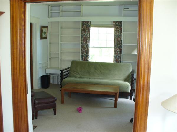 20 Triangle Street Amherst, MA 01002 - Photo 14 of 21