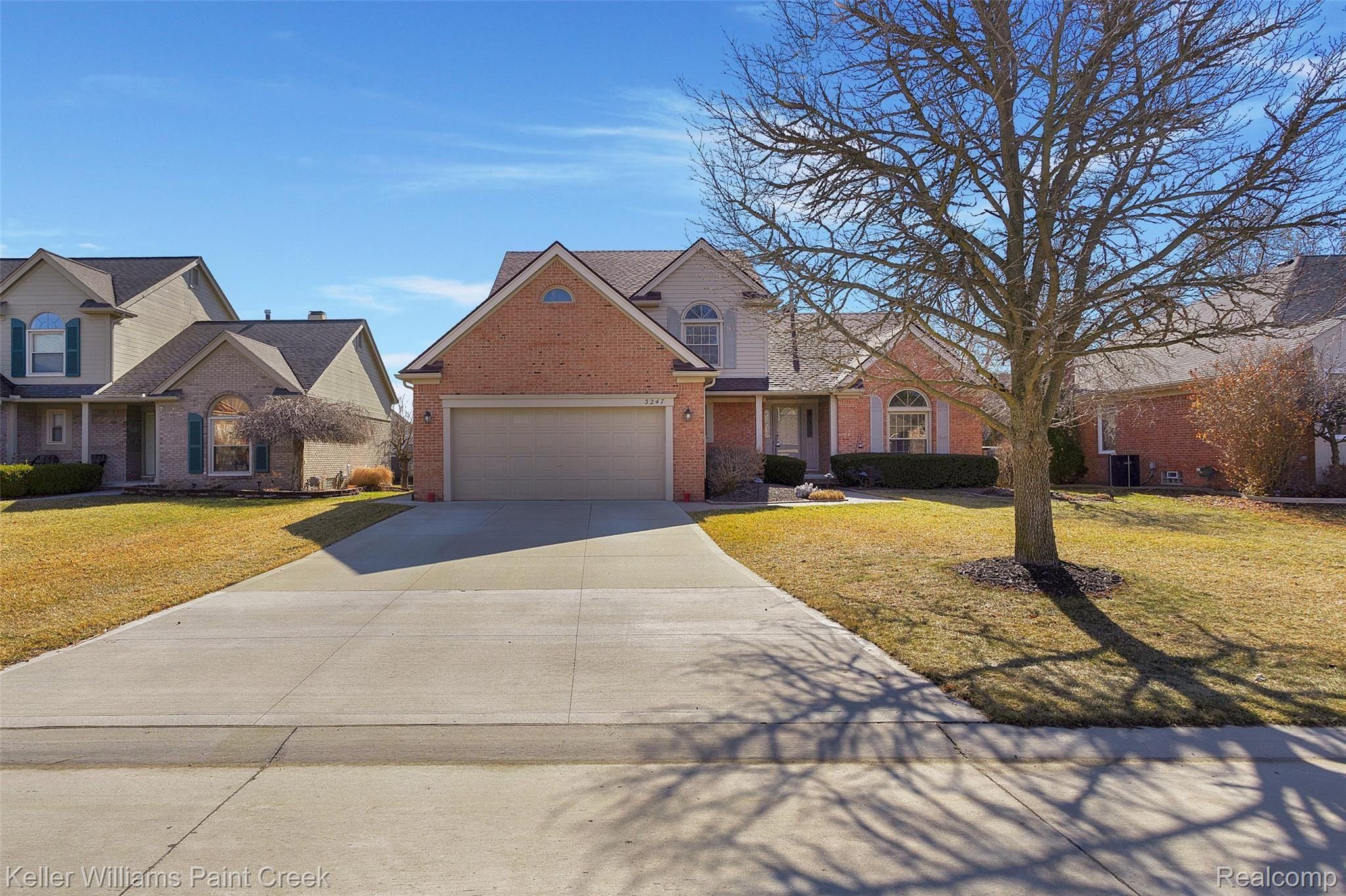 3247 Primrose Drive Rochester, MI 48307 - Photo 1 of 27 IMG_1755.jpg