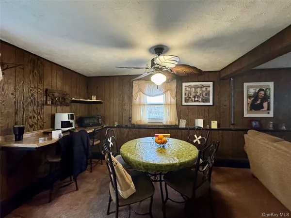 $699,999 | 160 Lincoln Boulevard, Hauppauge, NY 11788