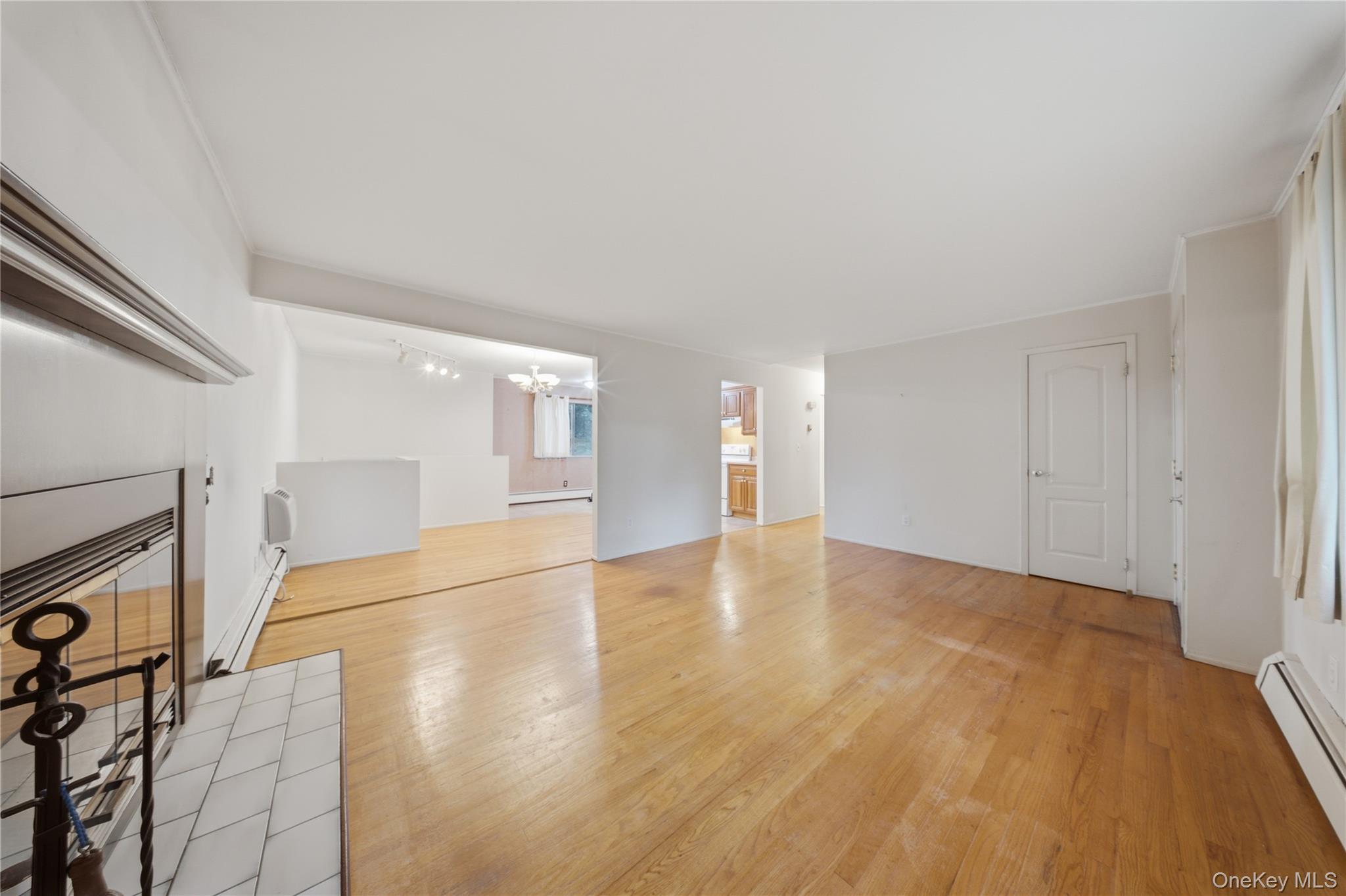 55 Corey Avenue Blue Point, NY 11715 - Photo 15 of 33
