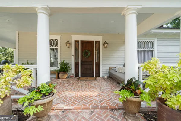 a view of a entryway door of the house