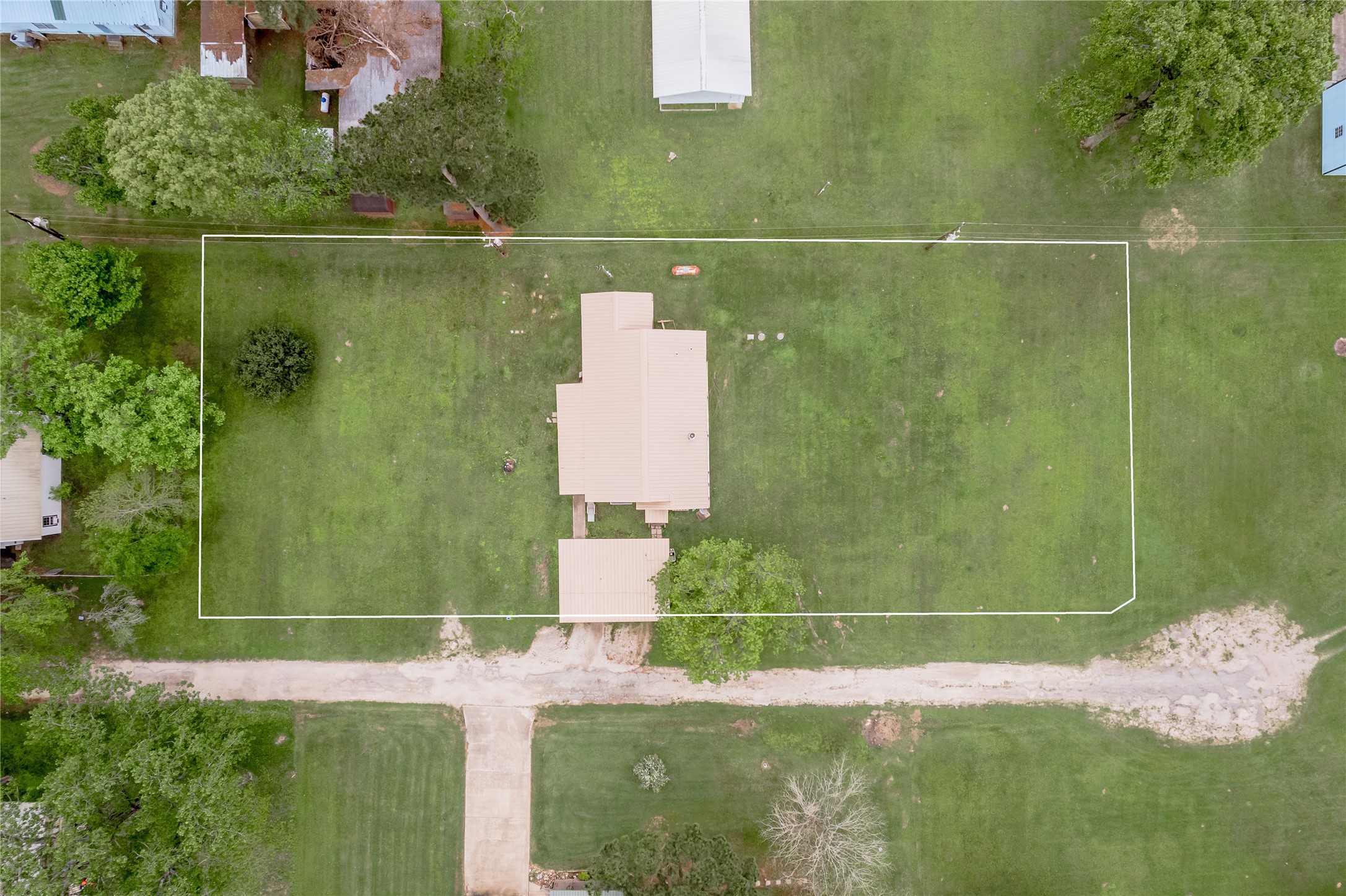 151 Moon Lake Drive Trinity, TX 75862 - Photo 2 of 46 a view of a bathroom