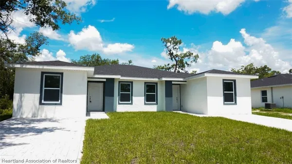 $1,649 | 6934 Dickinson Drive, Unit 6934, Sebring, FL 33872