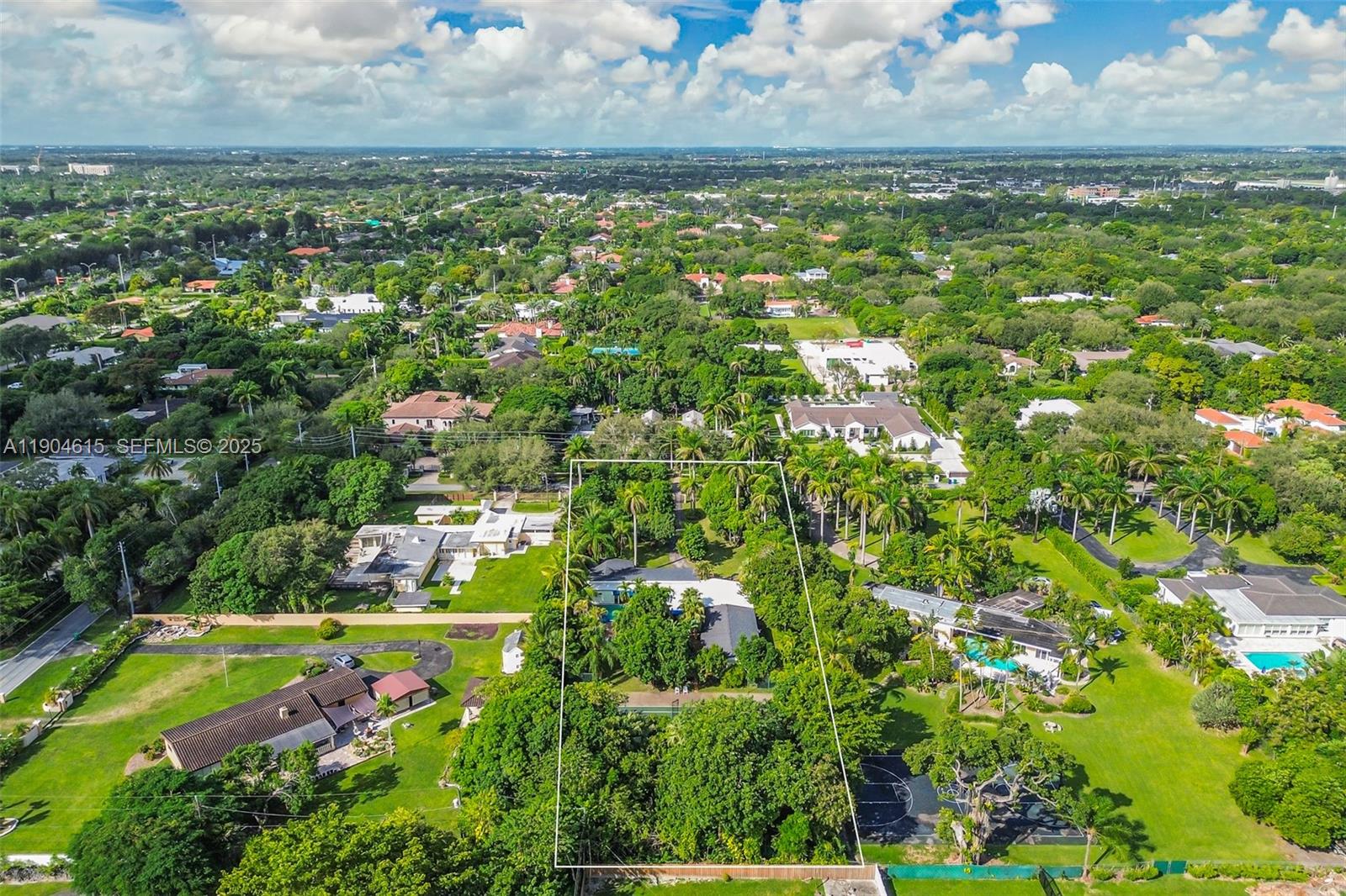 7701 Southwest 79th Court Miami, FL 33143 - Photo 10 of 10 a view of a city