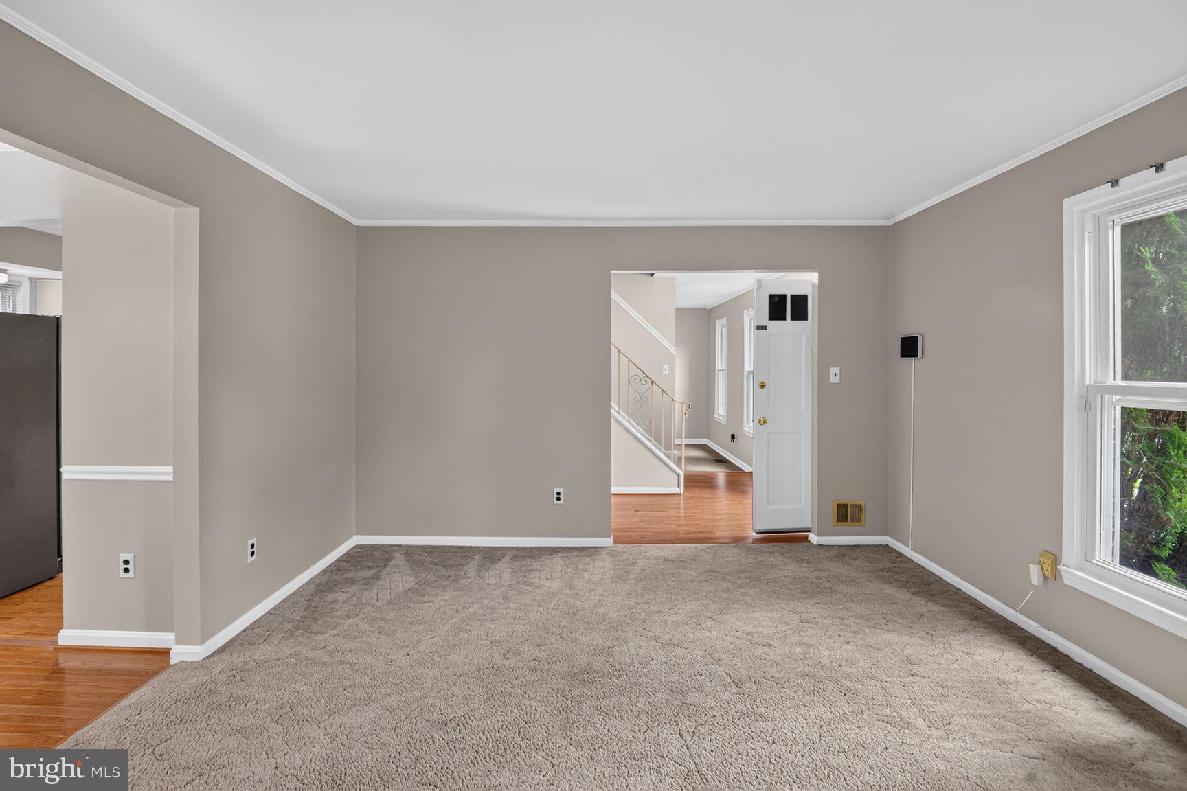 9011 Ivanhoe Road Fort Washington, MD 20744 - Photo 9 of 27