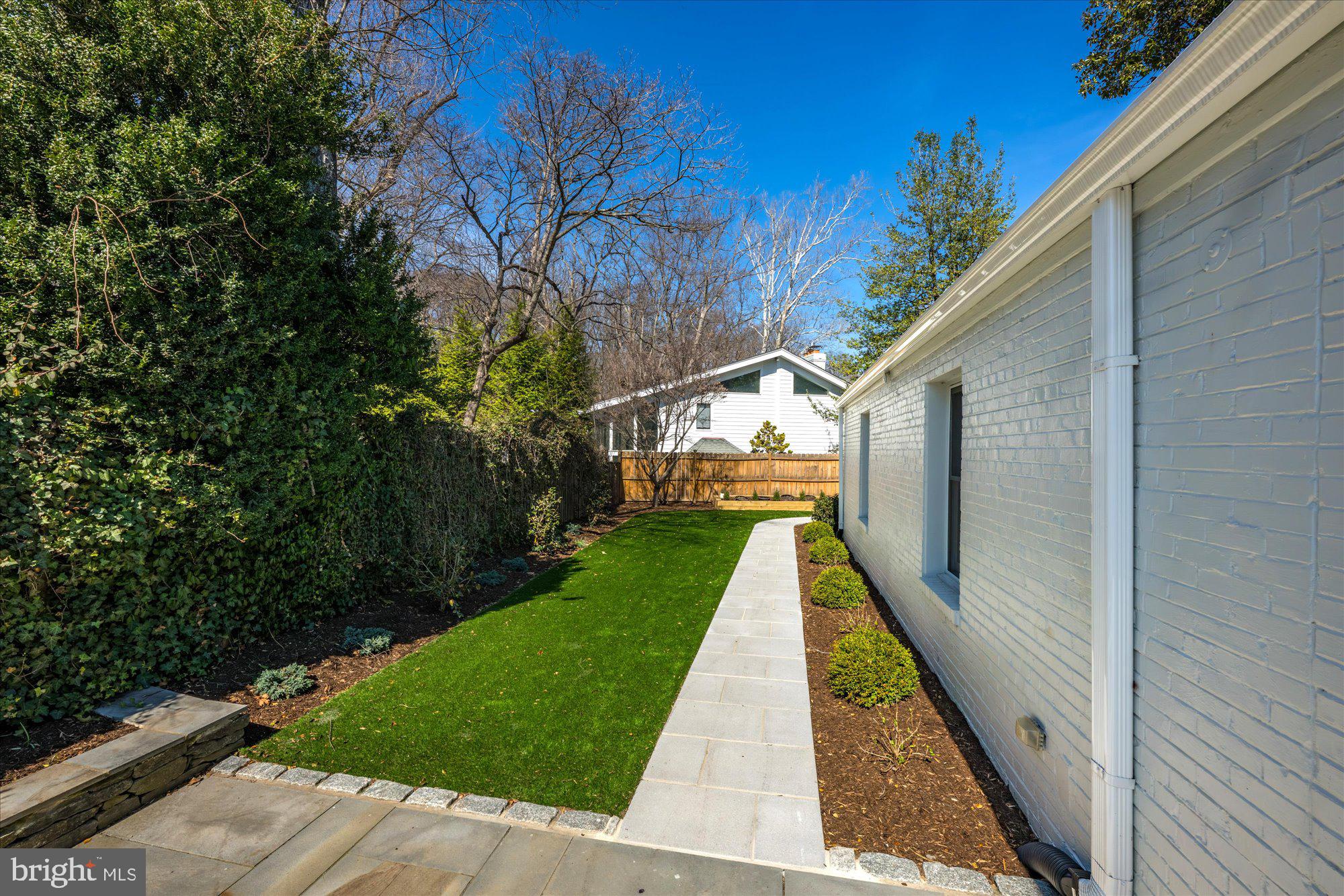 6700 Rannoch Road Bethesda, MD 20817 - Photo 32 of 36 a view of house with backyard