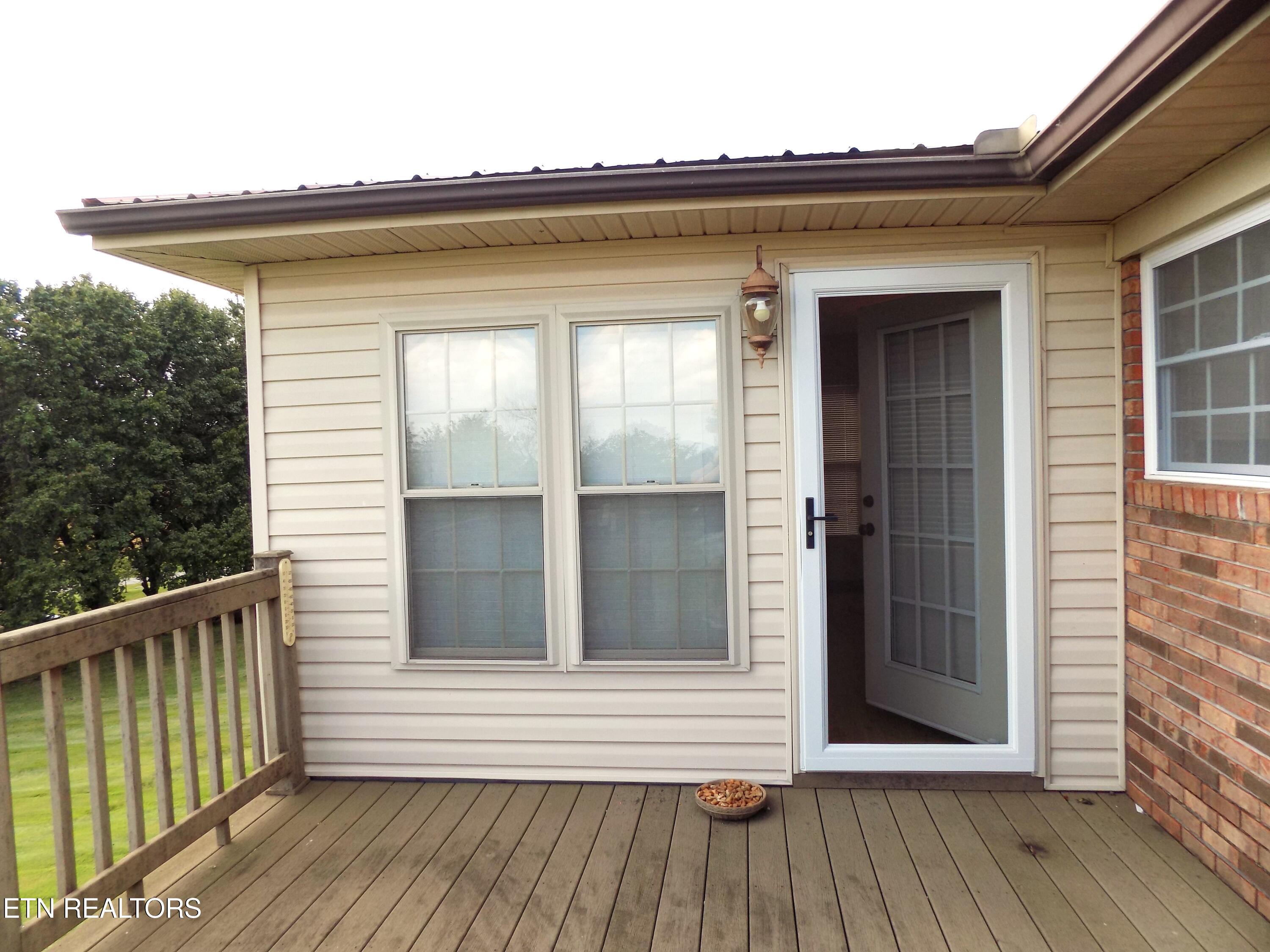 509 Alpine Circle Talbott, TN 37877 - Photo 26 of 44 Rear Deck