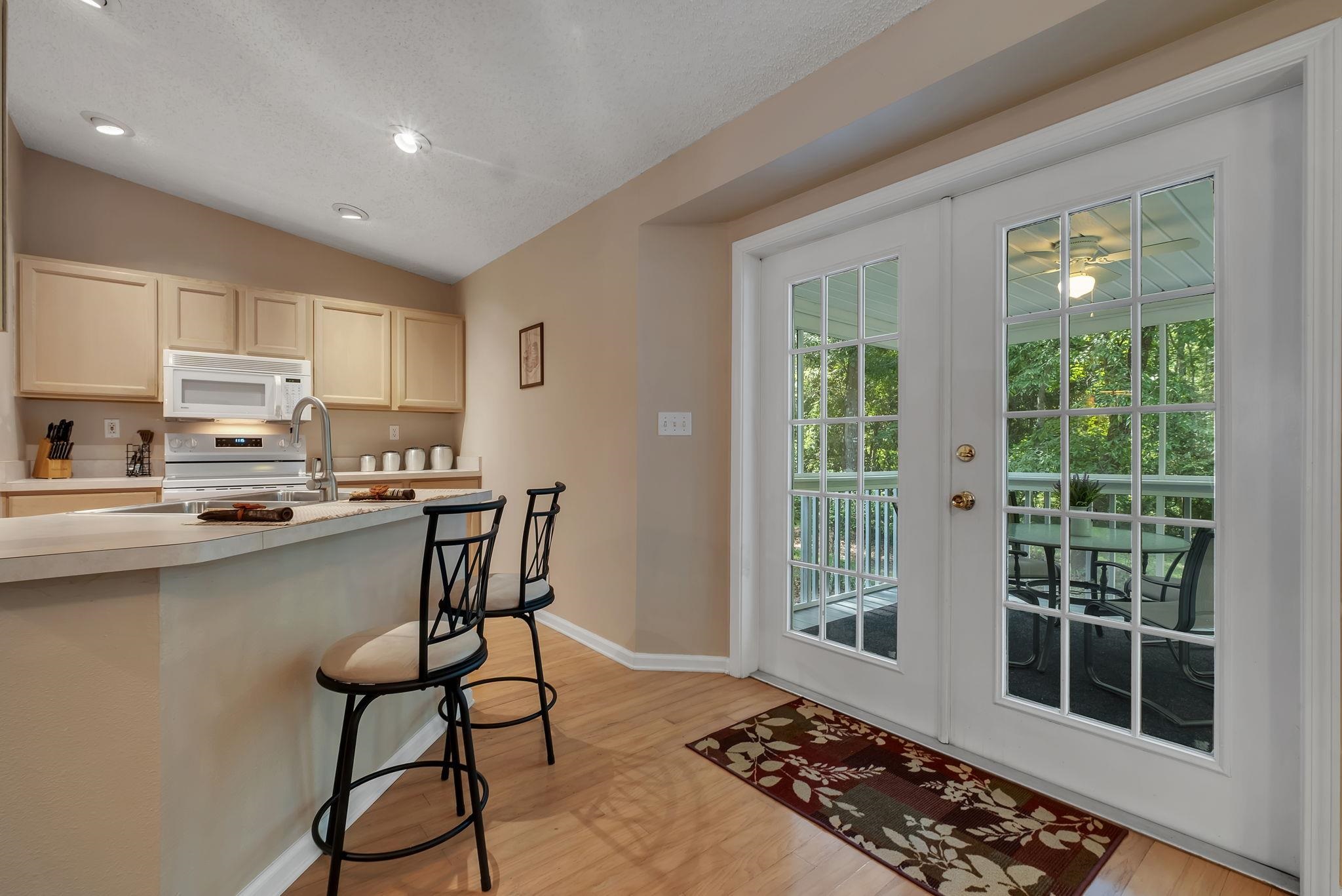 127 Meridian Hills Road Tallahassee, FL 32312 - Photo 8 of 33