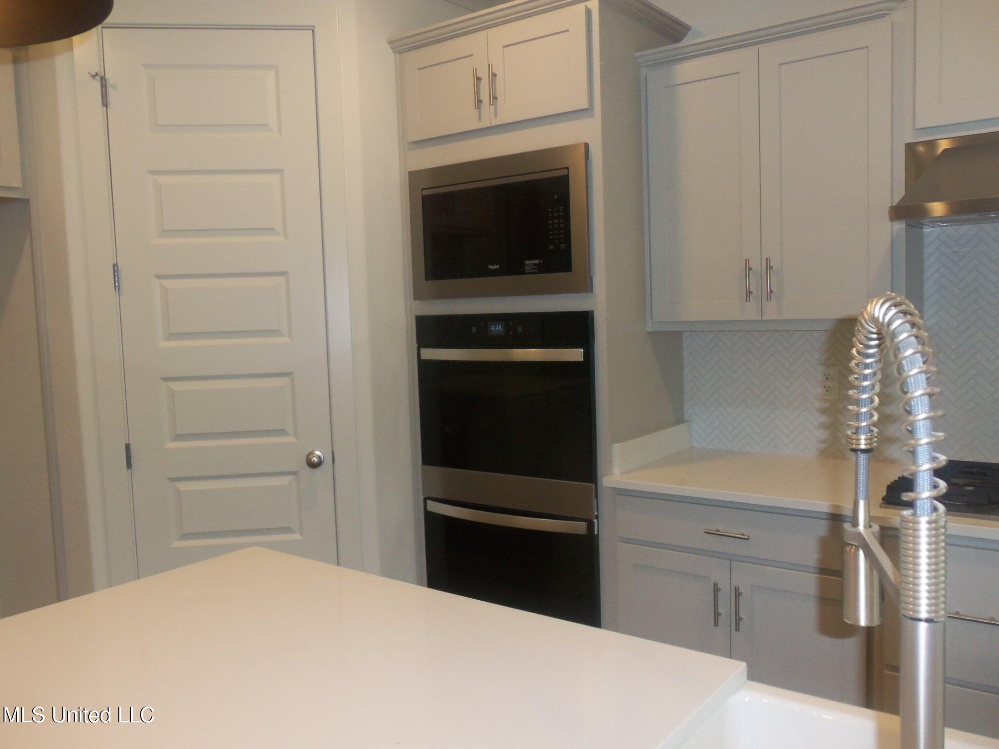 3372 Blooming Grv Road Olive Branch, MS 38654 - Photo 11 of 23 100_1437