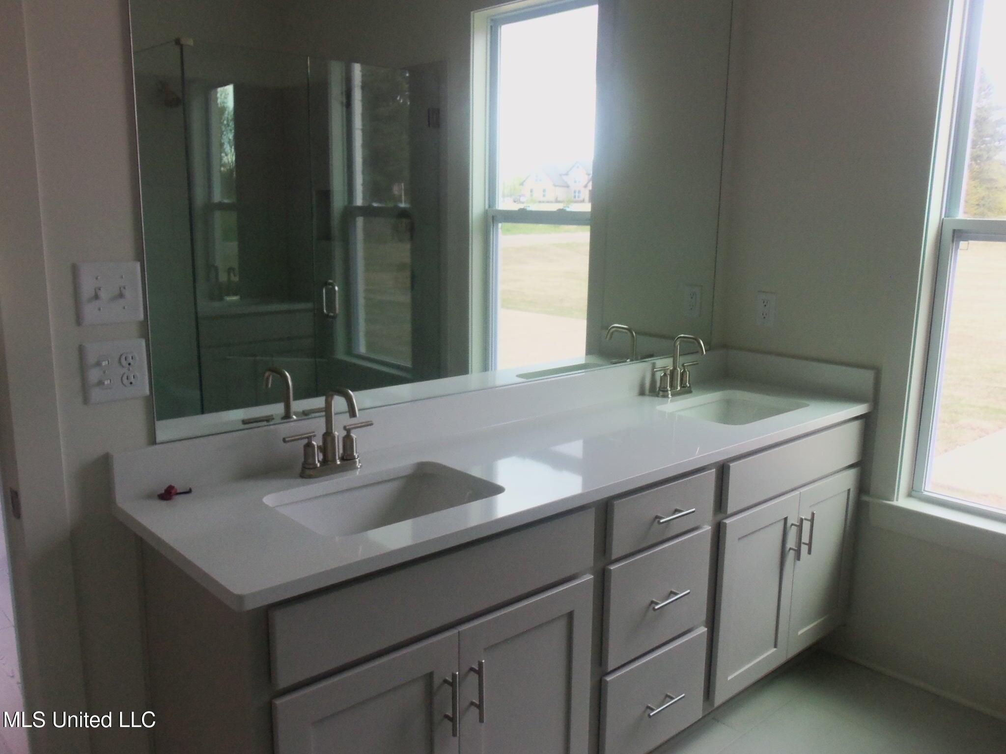 3372 Blooming Grv Road Olive Branch, MS 38654 - Photo 18 of 23 100_1444