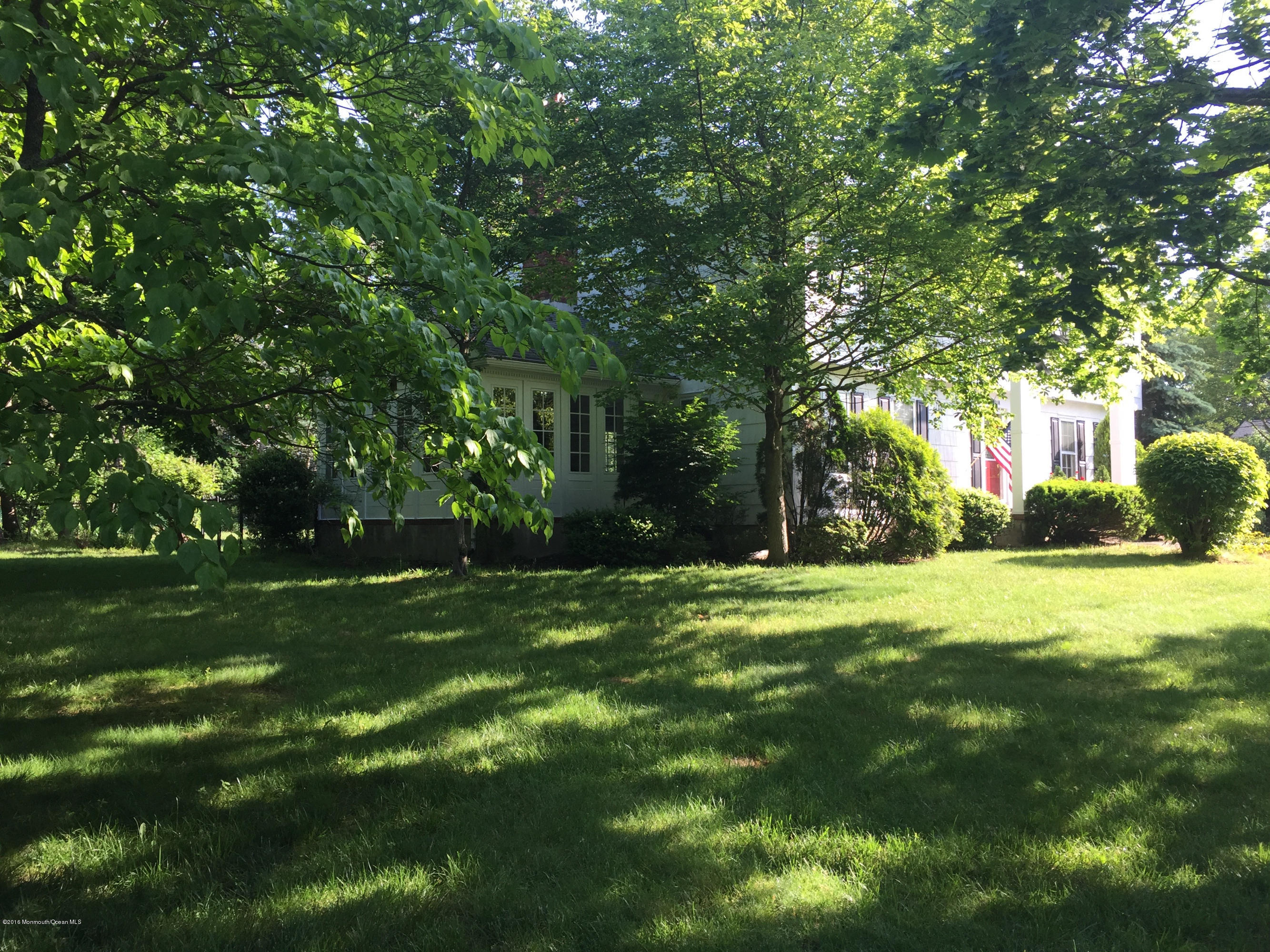 4 Pirates Cove Road Little Silver, NJ 07739 - Photo 4 of 8 Side Yard 1