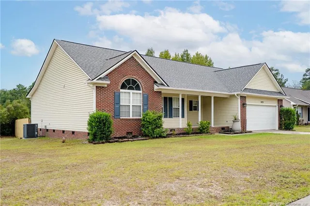 $265,000 | 4225 Redmill Lane, Hope Mills, NC 28348