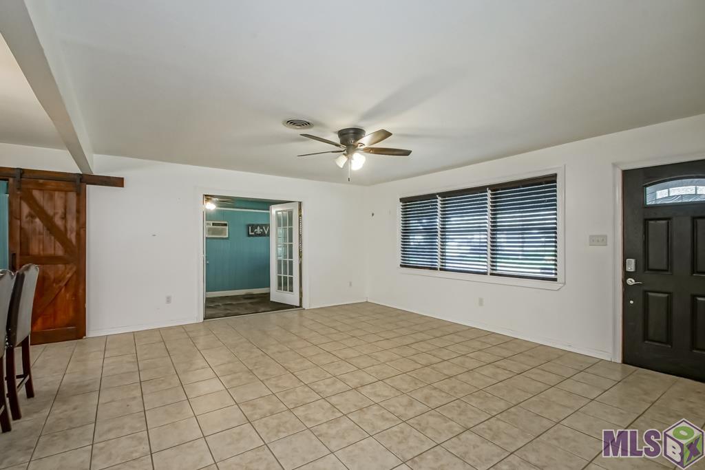 9786 Hooper Road Baton Rouge, LA 70818 - Photo 8 of 26