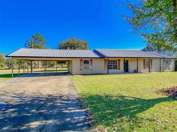 $234,900 | 190 Gerald Shoemake Road, Dequincy, LA 70633