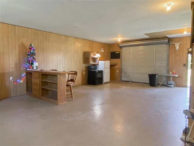 $239,500 | 190 Gerald Shoemake Road, Dequincy, LA 70633