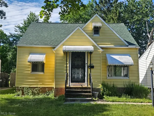 $125,000 | 19403 Ridgewood Avenue, Warrensville Heights, OH 44122