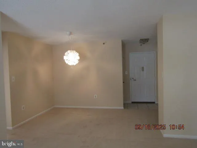 $2,500 | 15107 Interlachen Drive, Unit 2106, Silver Spring, MD 20906