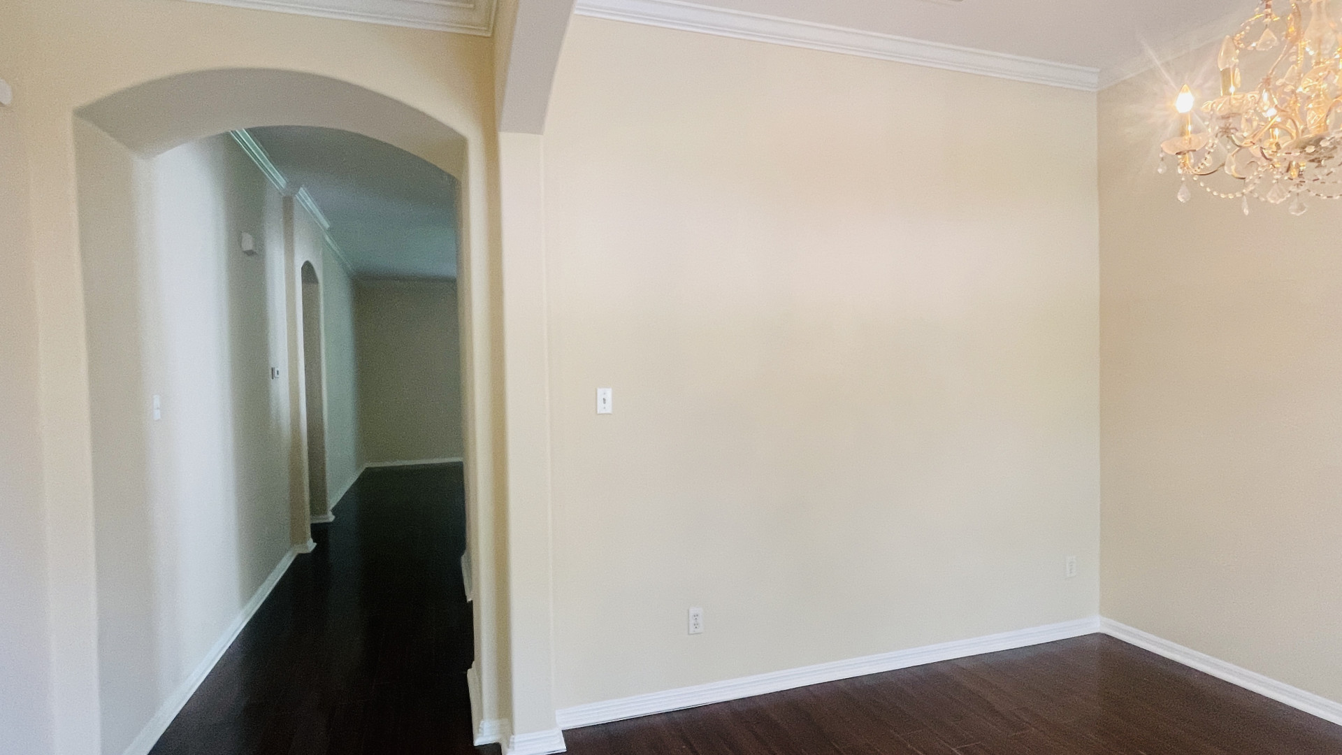 6805 Cromarty Lane Austin, TX 78754 - Photo 2 of 18 a view of a hallway