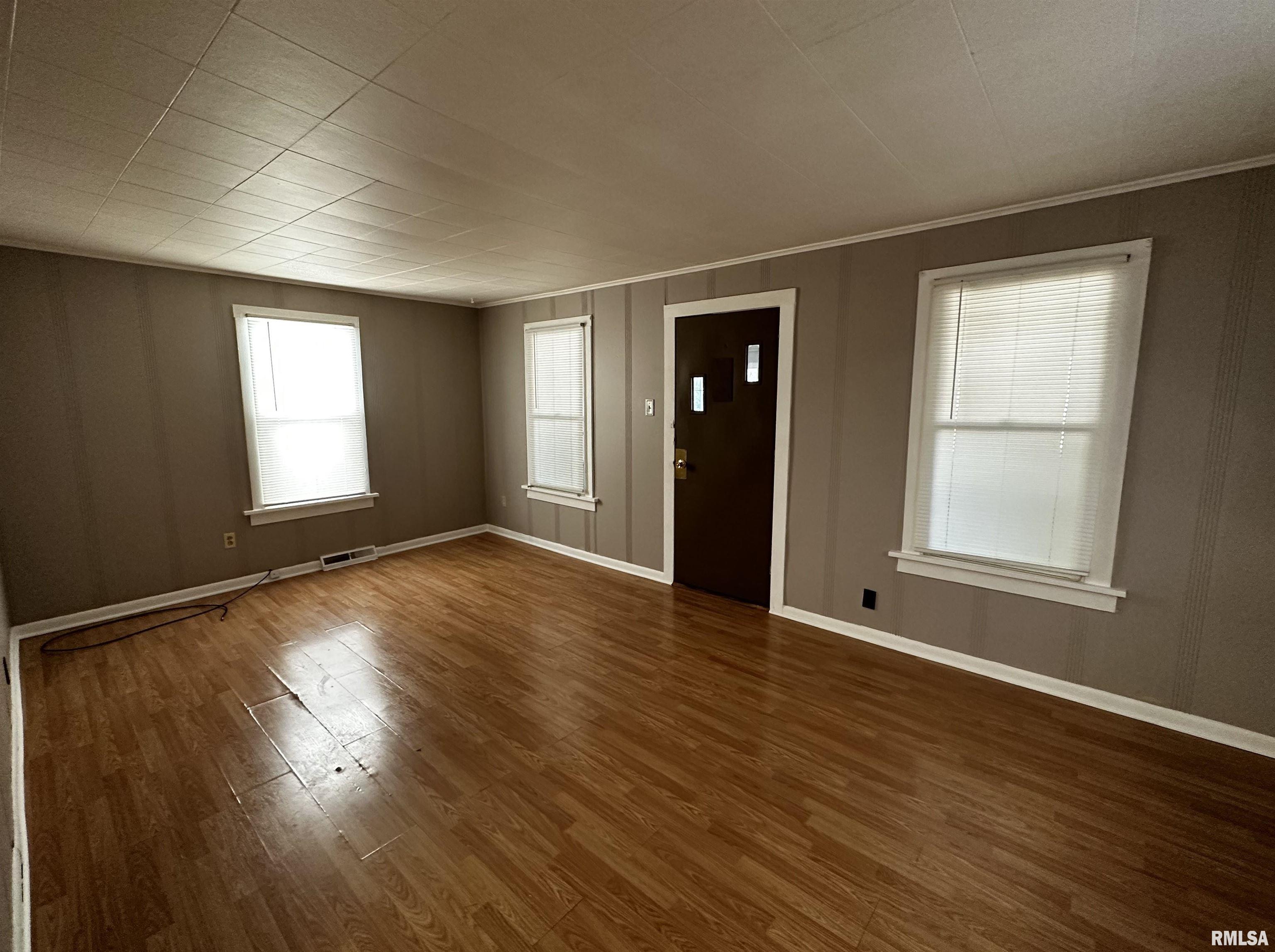 718 South Locust Street Centralia, IL 62801 - Photo 12 of 12