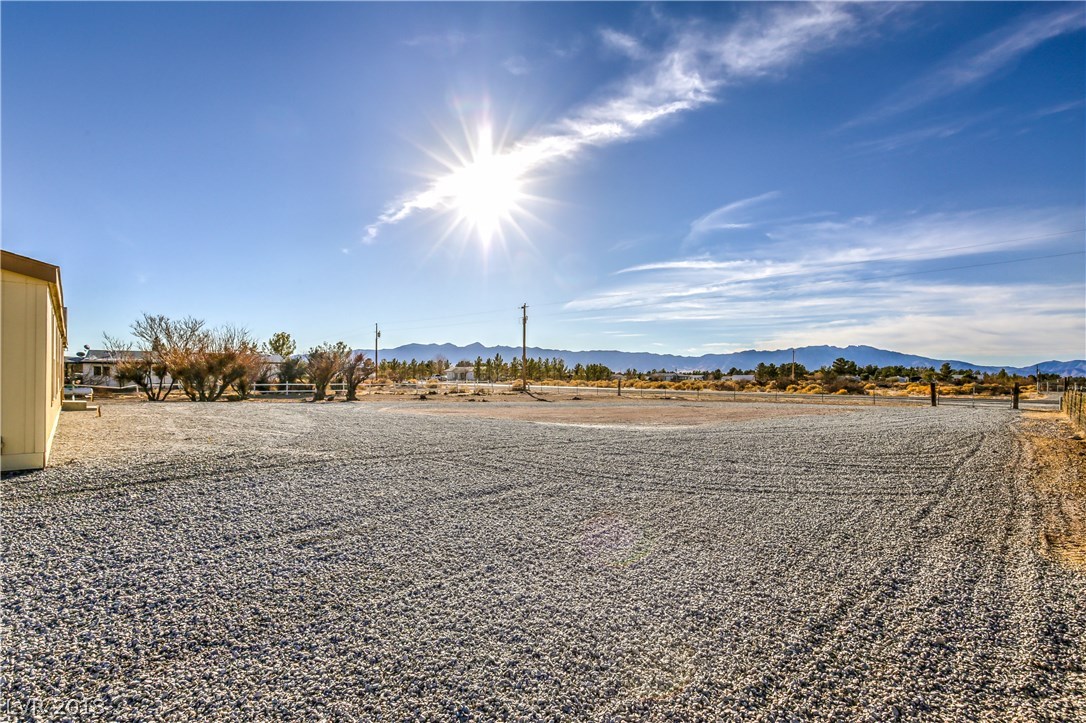 5581 Vicki Ann Road Pahrump, NV 89048 - Photo 34 of 35 Gallery Image 34