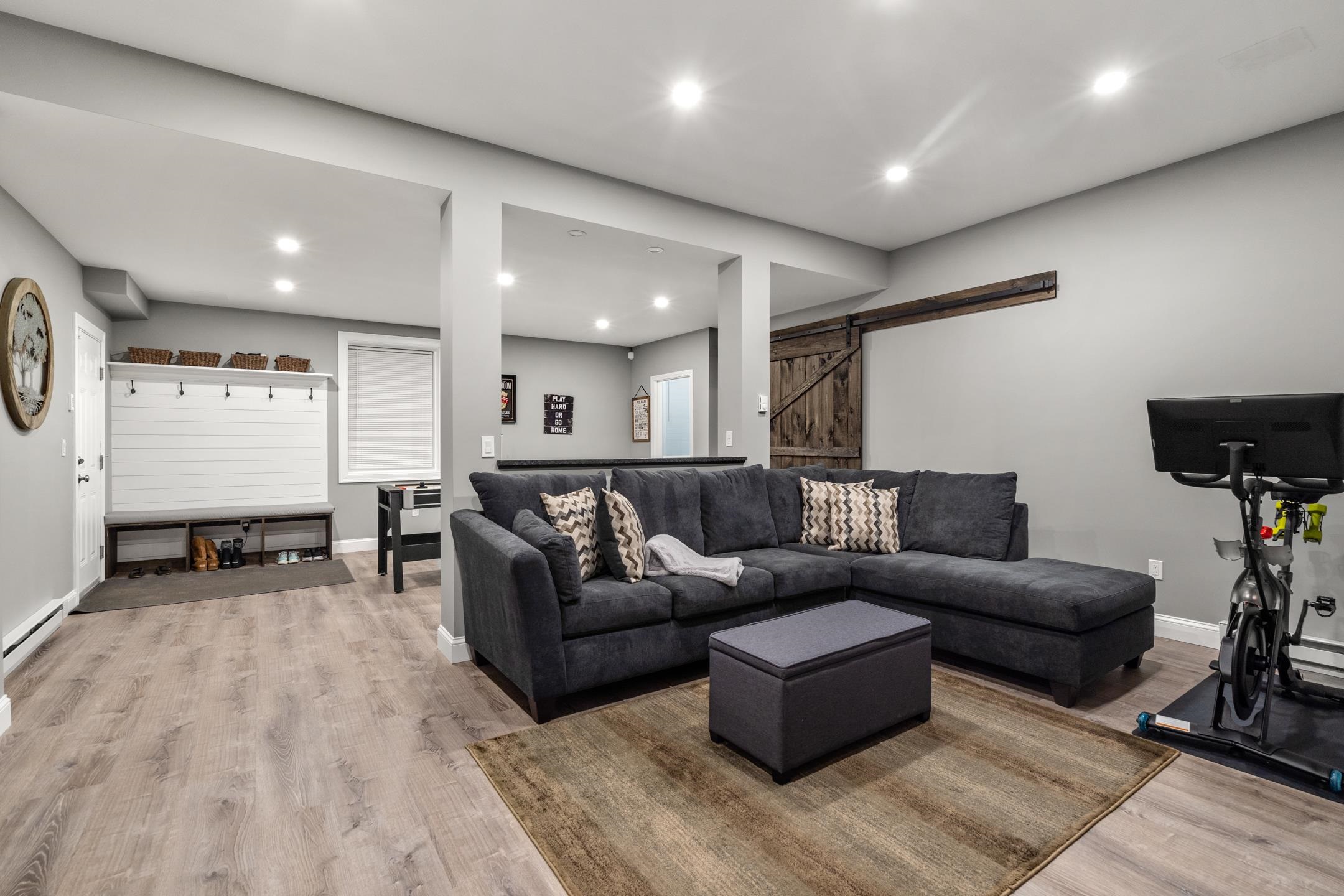 38 Jackman Ridge Road Windham, NH 03087 - Photo 28 of 40