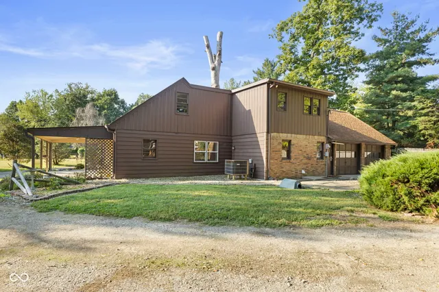 $310,000 | 6038 East County Road 700 South, Plainfield, IN 46168