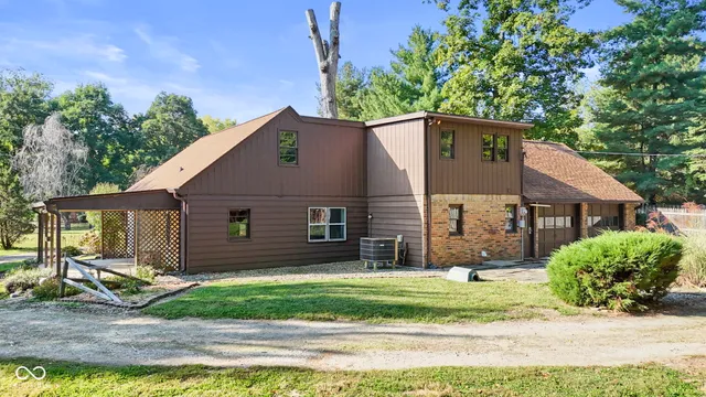 $310,000 | 6038 East County Road 700 South, Plainfield, IN 46168