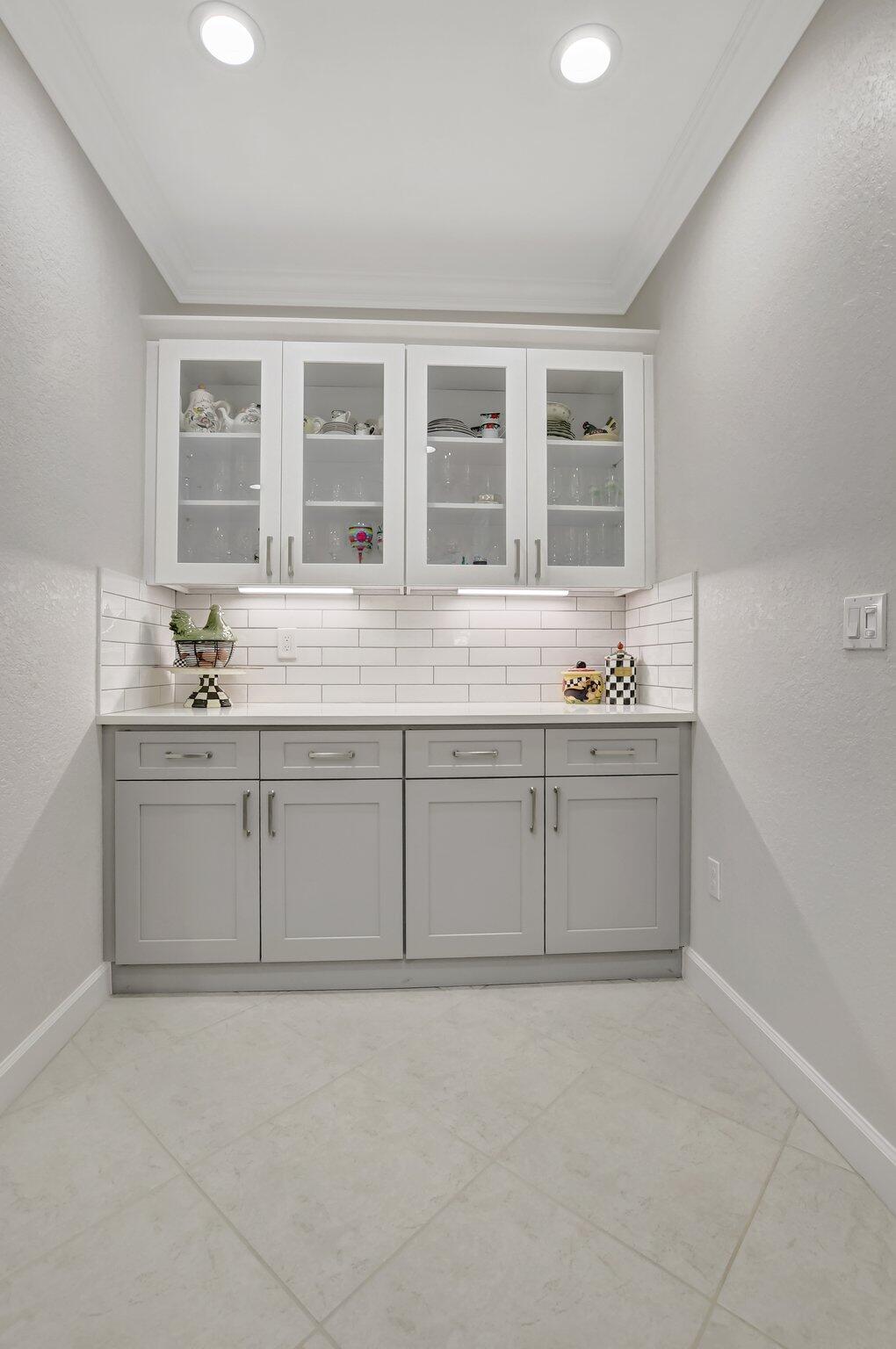 595 Northwest Dickens Court Boca Raton, FL 33432 - Photo 14 of 61 22-web-or-mls-DSC_0846