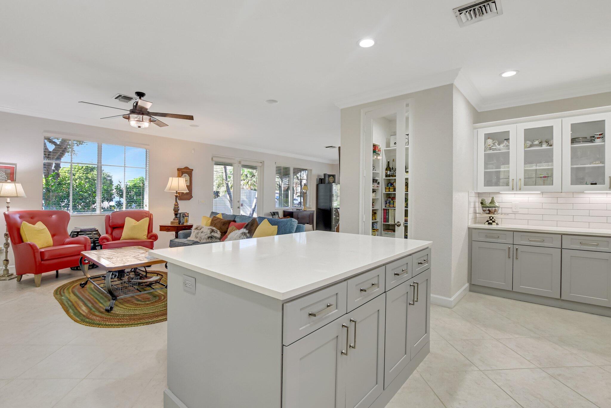 595 Northwest Dickens Court Boca Raton, FL 33432 - Photo 16 of 61 25-web-or-mls-DSC_0861