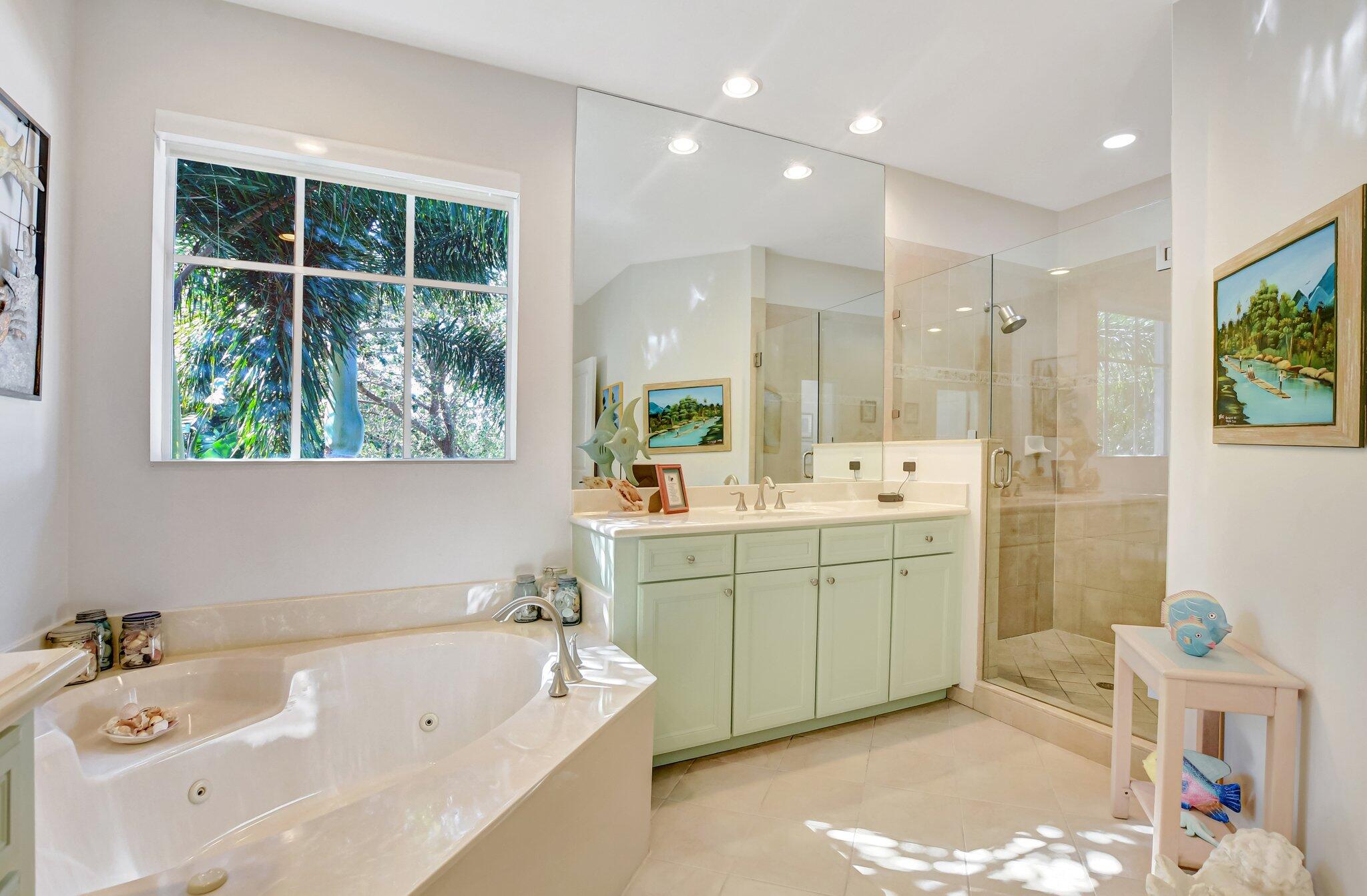 595 Northwest Dickens Court Boca Raton, FL 33432 - Photo 31 of 61 45-web-or-mls-DSC_0981